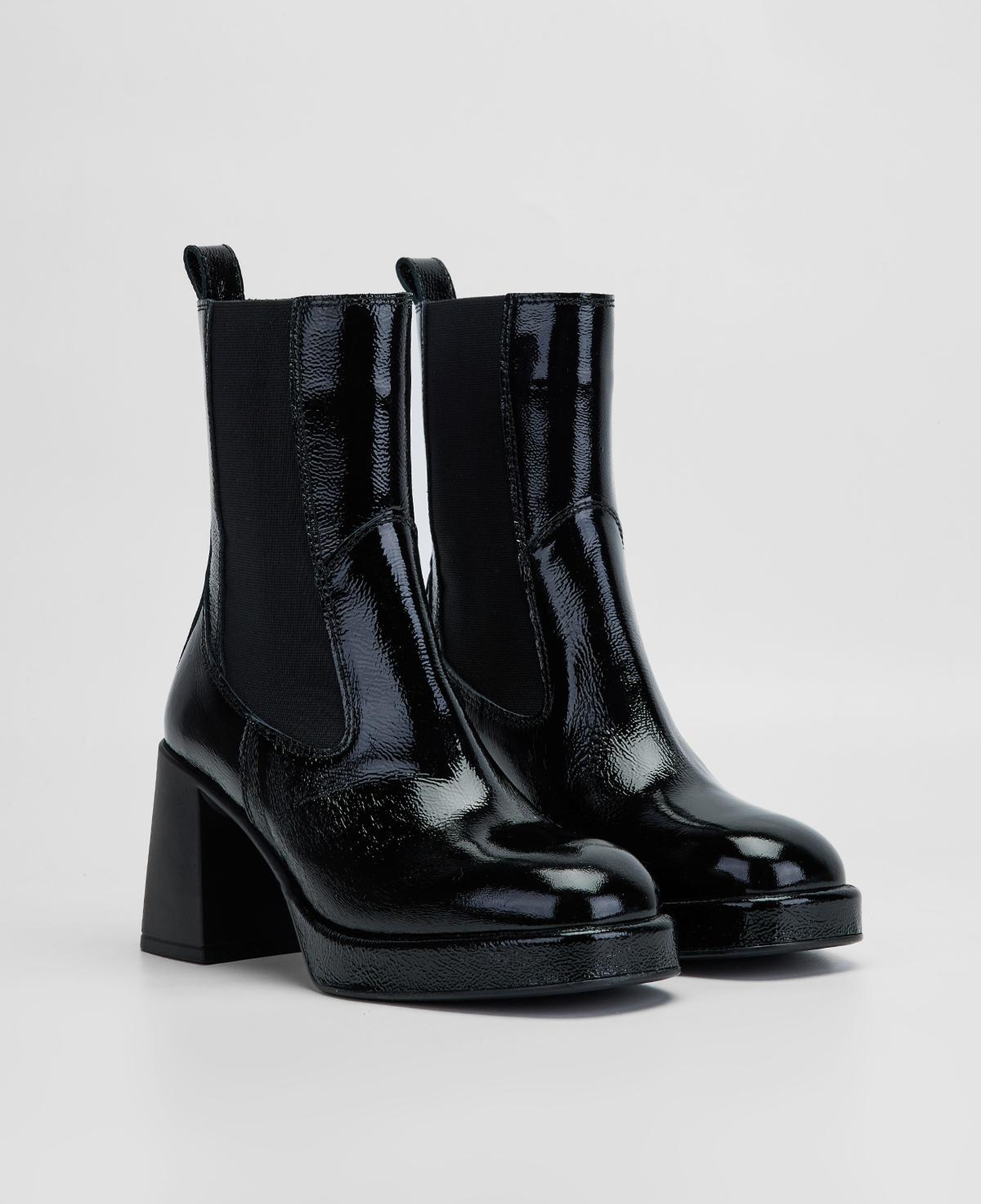 Valmenti Kadın Hakiki Deri Siyah Rugan Topuklu Bot