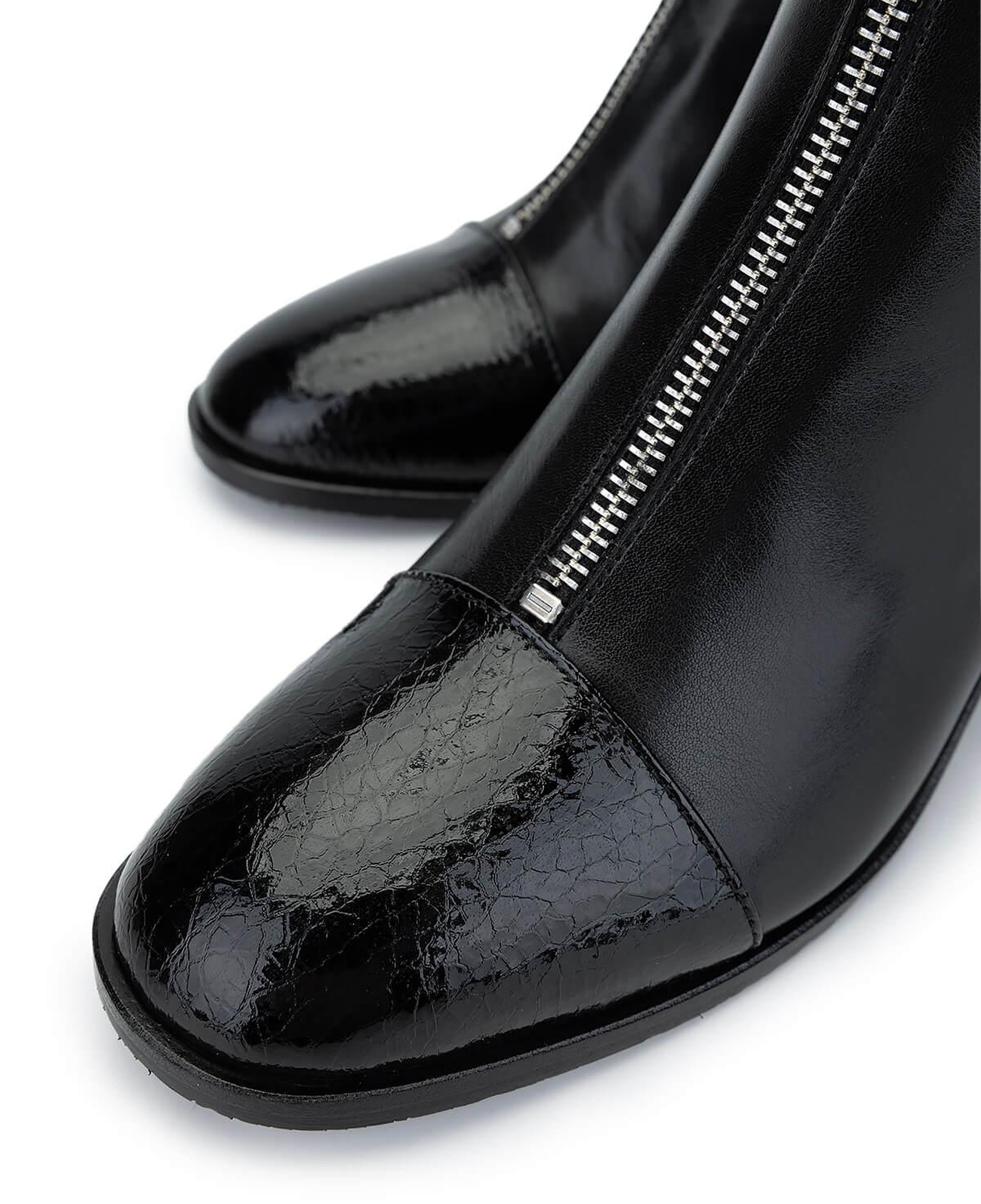 Tamer Tanca Kadın Hakiki Deri Siyah Topuklu Bot