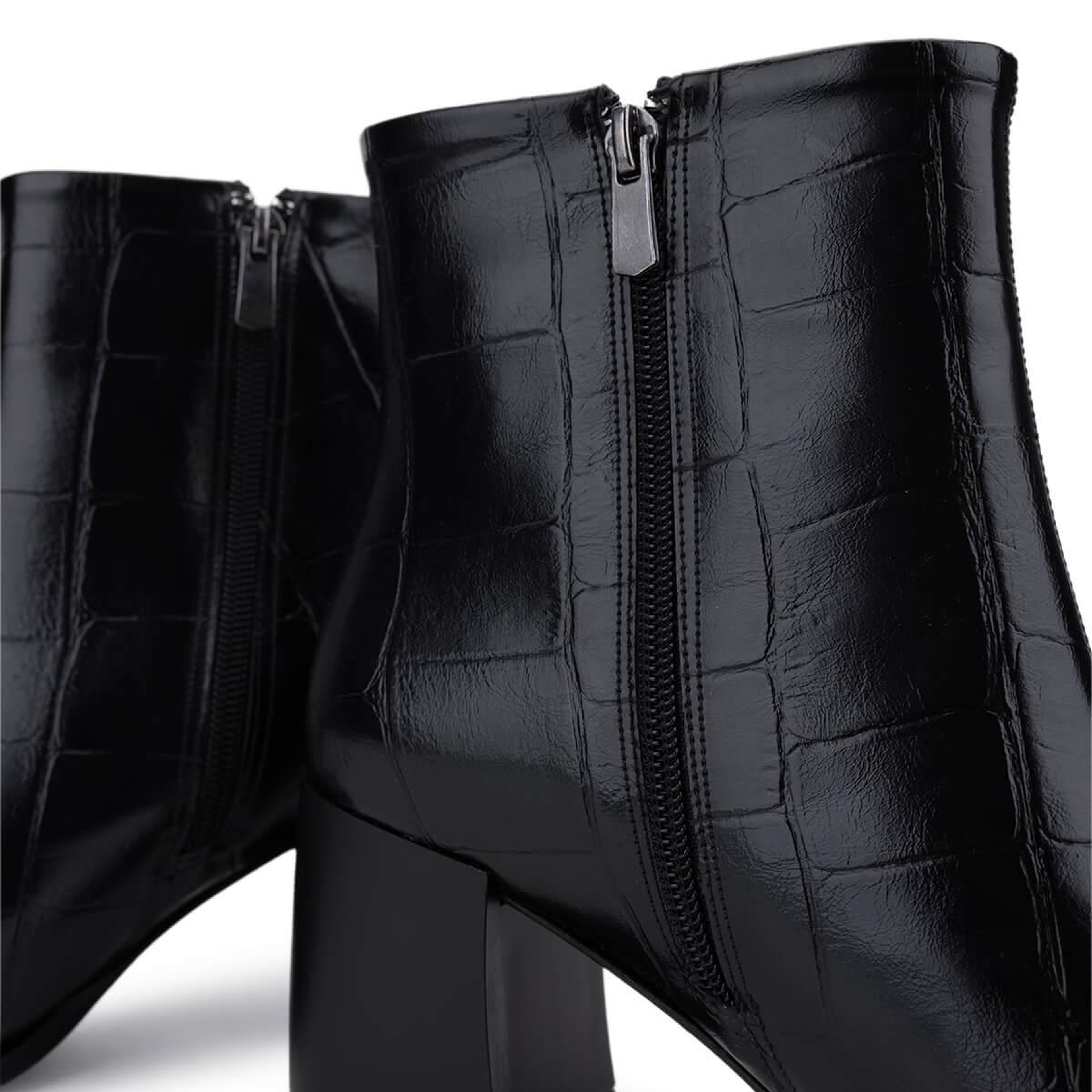 Tamer Tanca Kadın Suni Deri Siyah Kroko Topuklu Bot