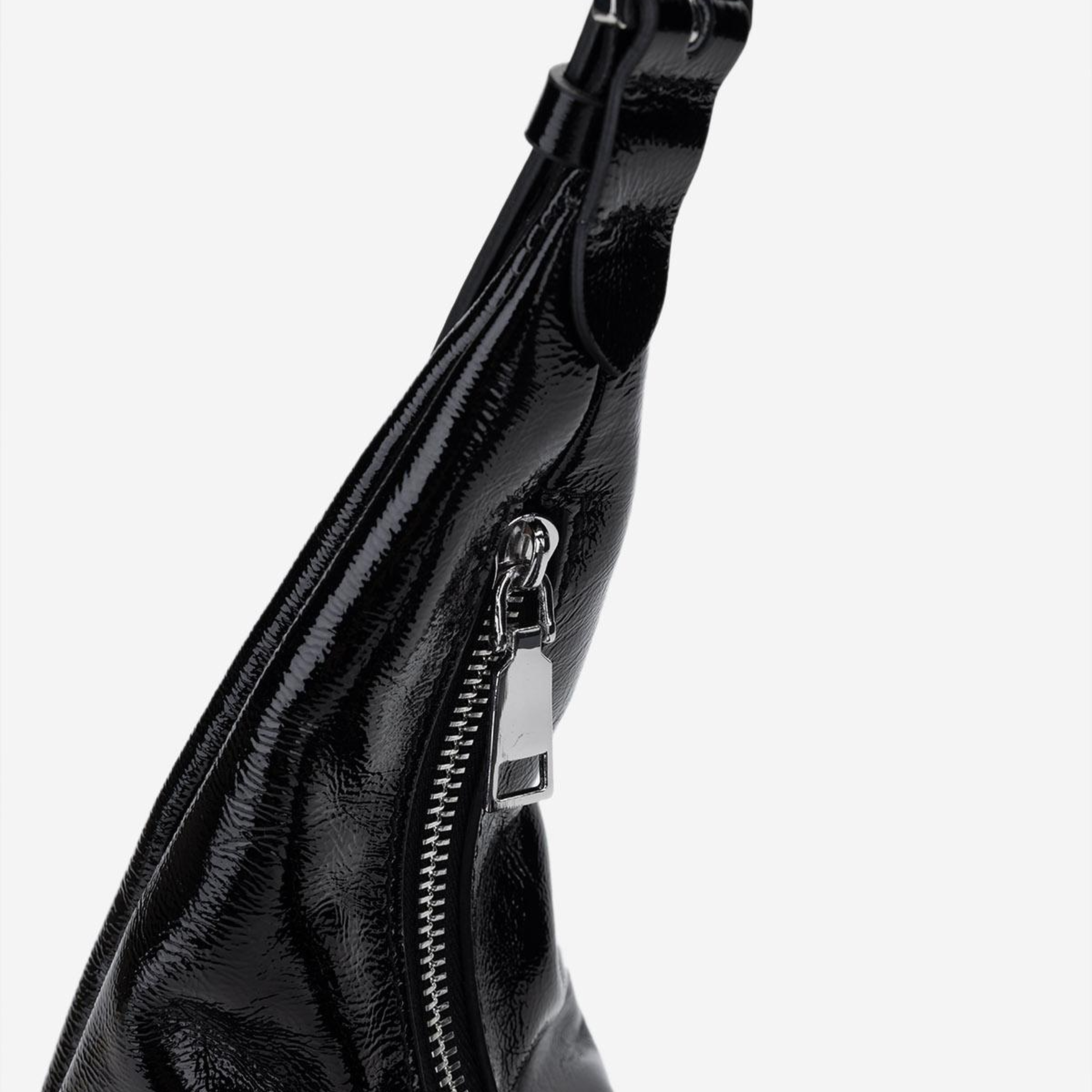 Valmenti Kadın Hakiki Deri Siyah Kırışık Rugan Omuz Çanta