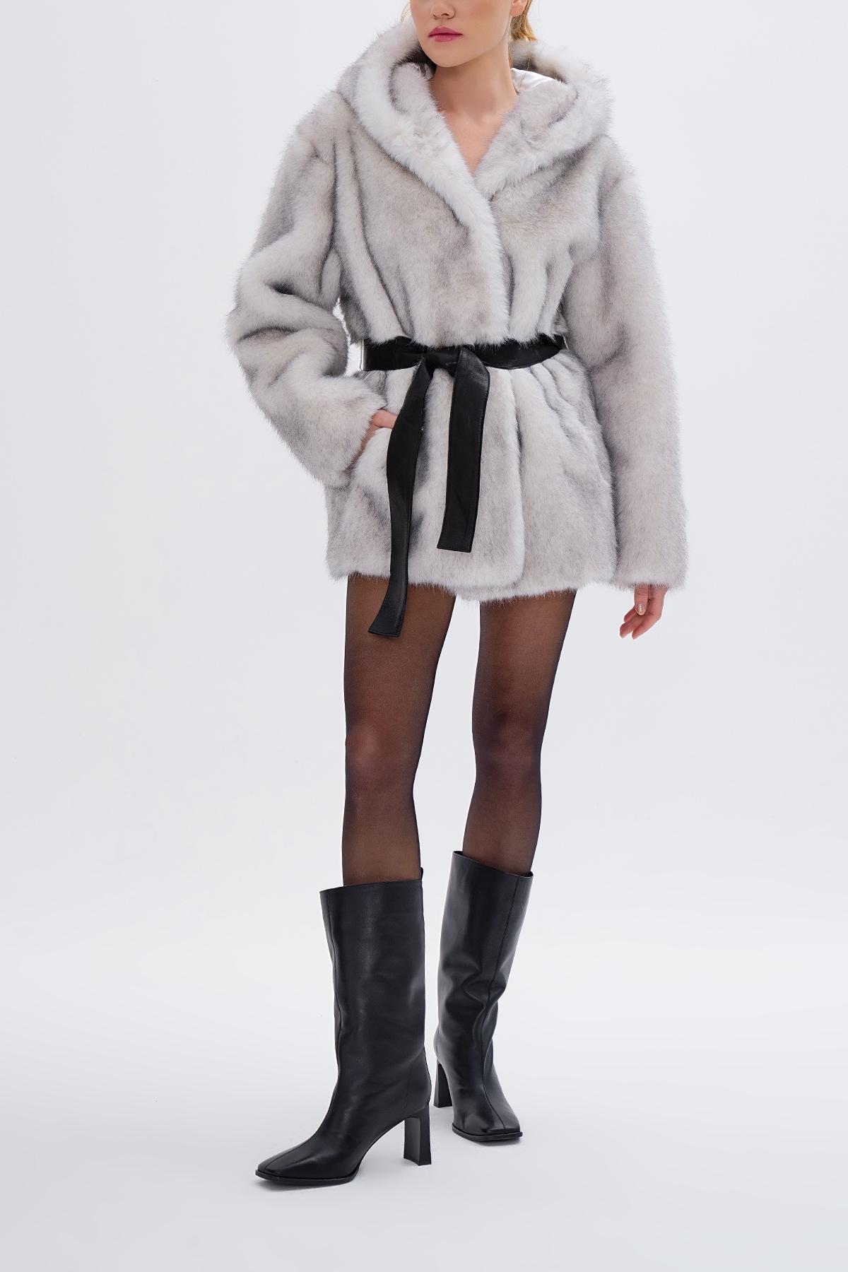 Valmenti Kadın Tekstil Beyaz KURK Deri Mont