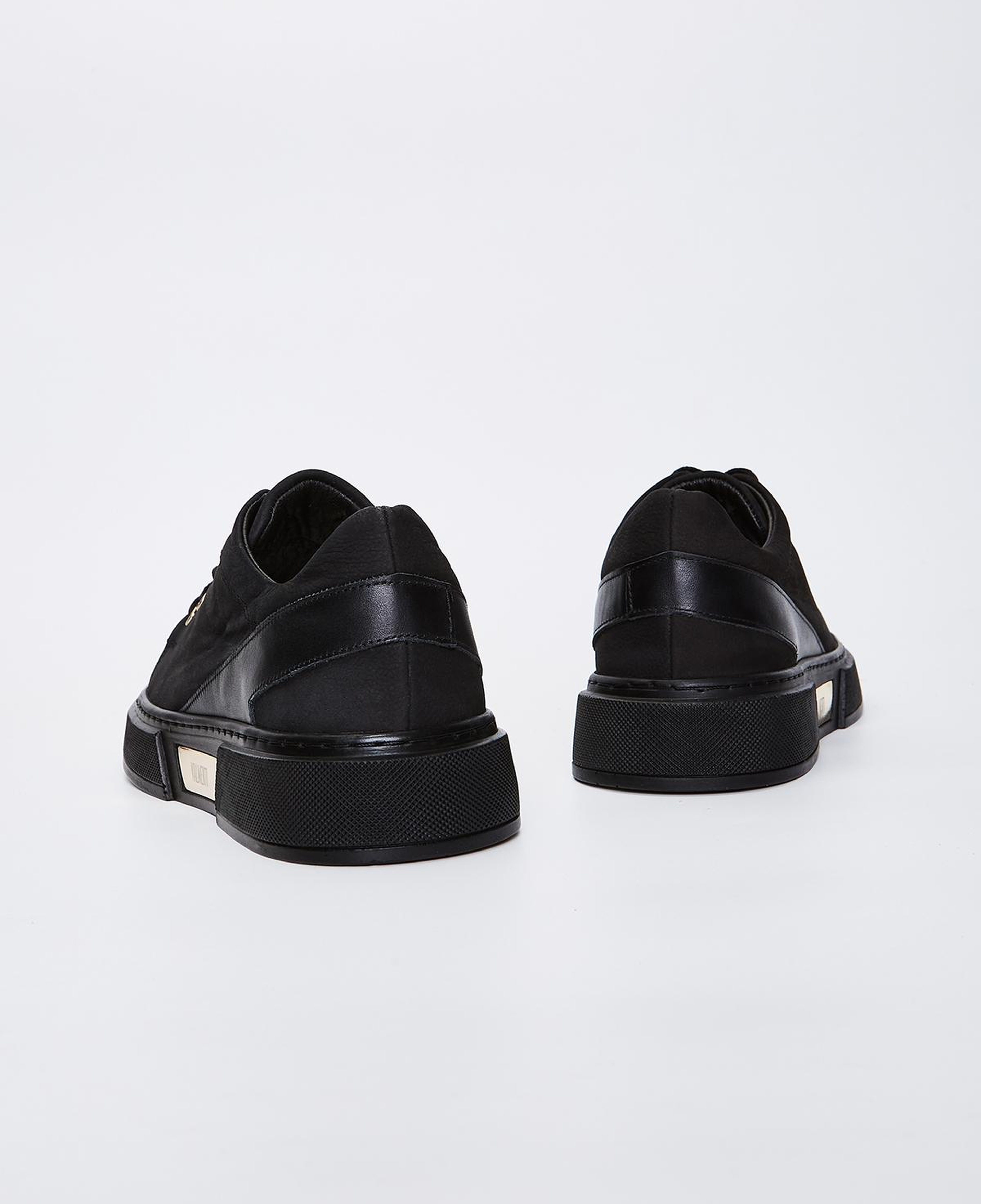 Valmenti Erkek Hakiki Deri Siyah Nubuk Spor Ayakkabı