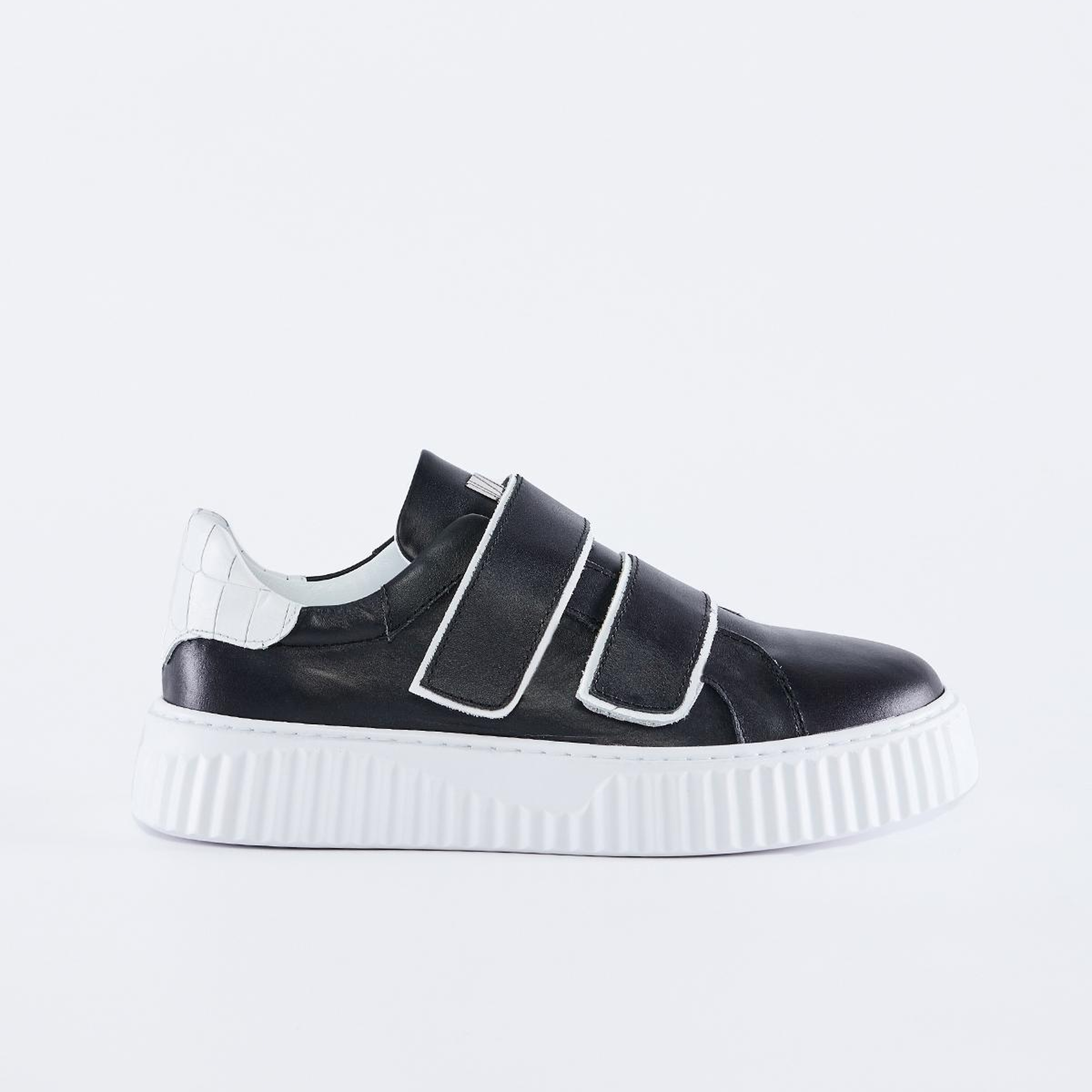 Valmenti Erkek Hakiki Deri Lacivert Spor Ayakkabı