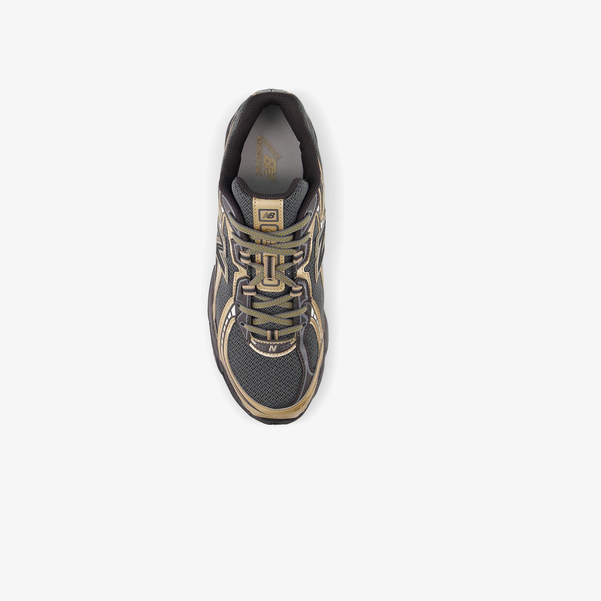 New Balance 740 Lifestyle Unisex Siyah/Altın Spor Ayakkabı