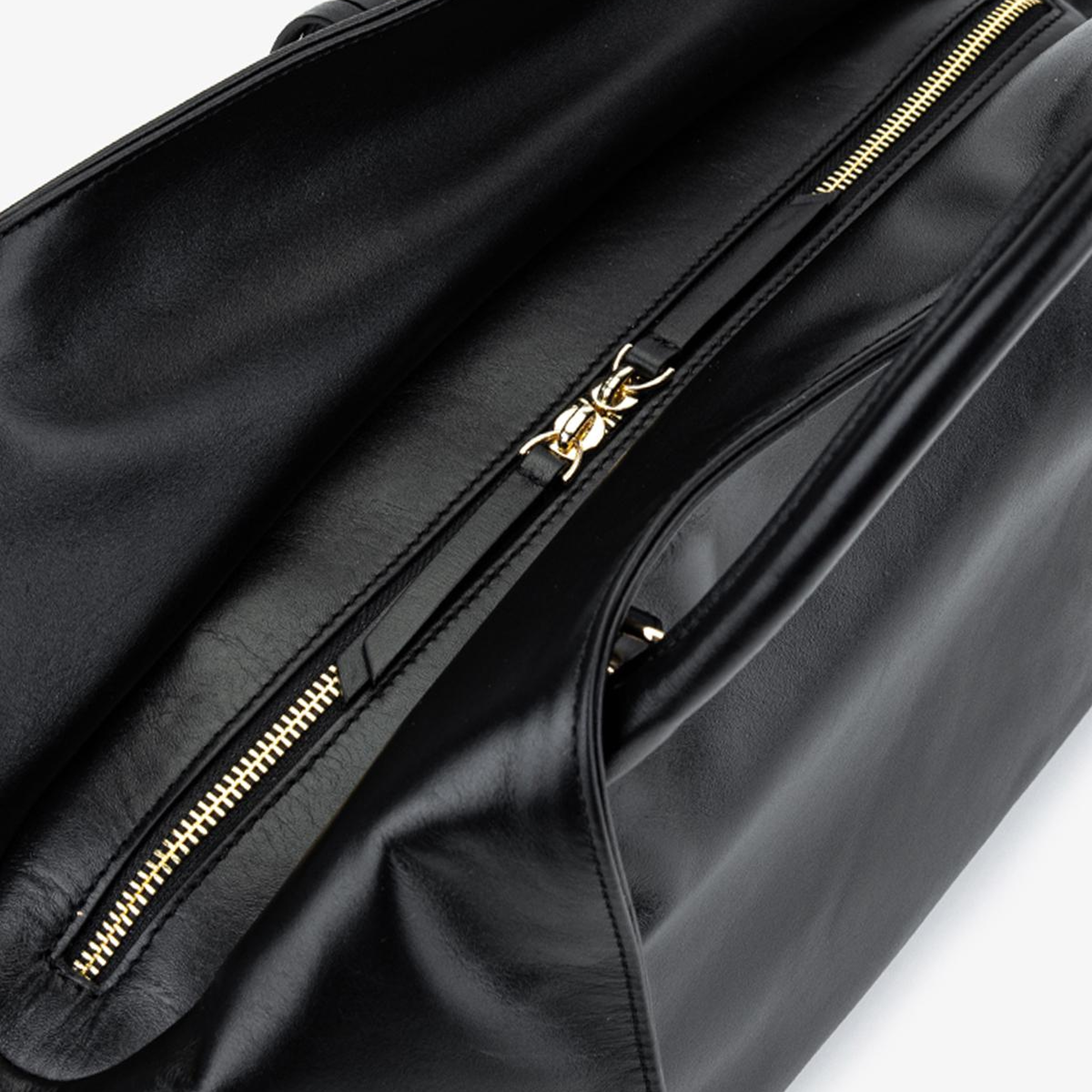 Valmenti Kadın Hakiki Deri Siyah Kol Çantası