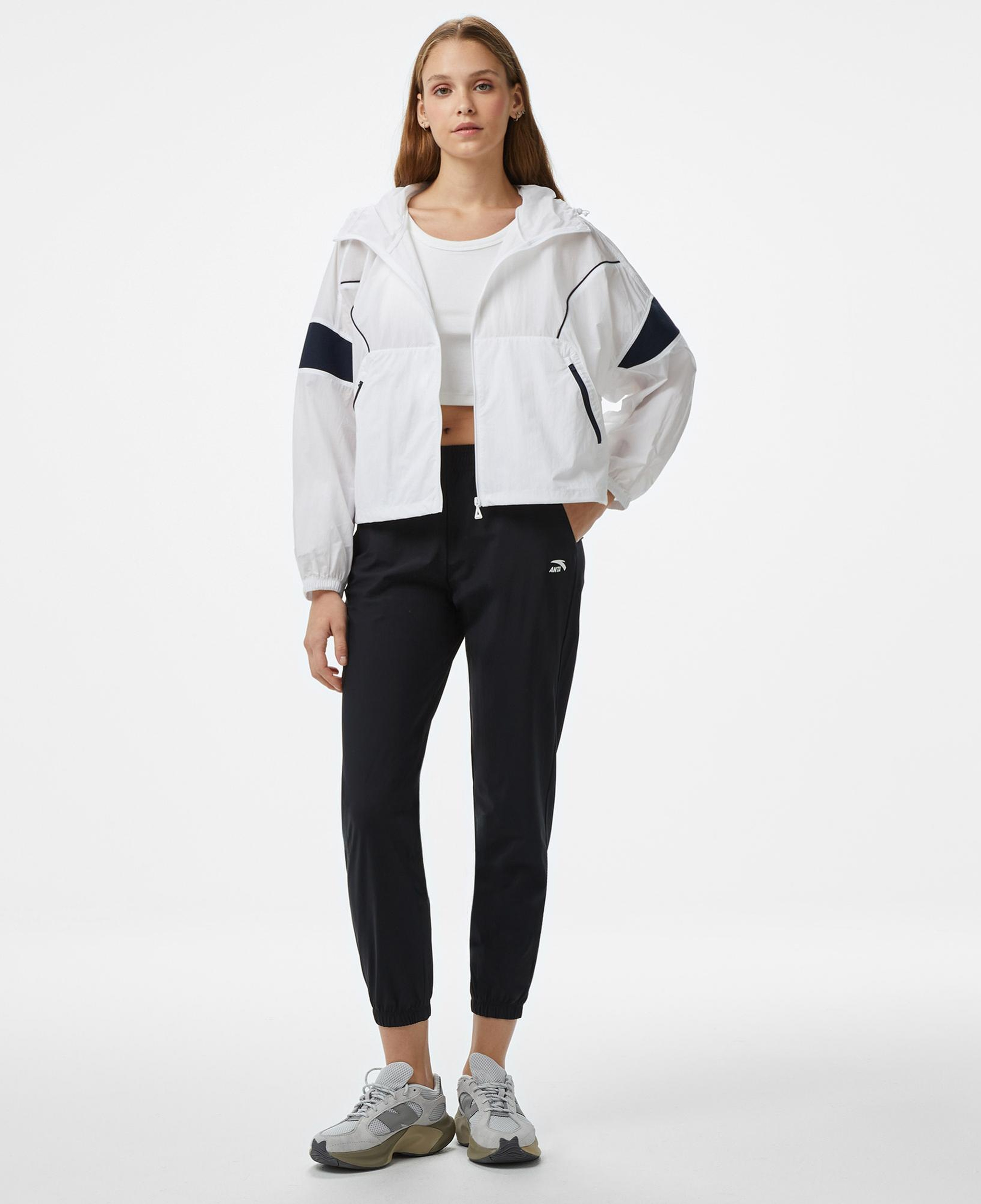 Anta Sports Kadın Beyaz Eşofman Üstü