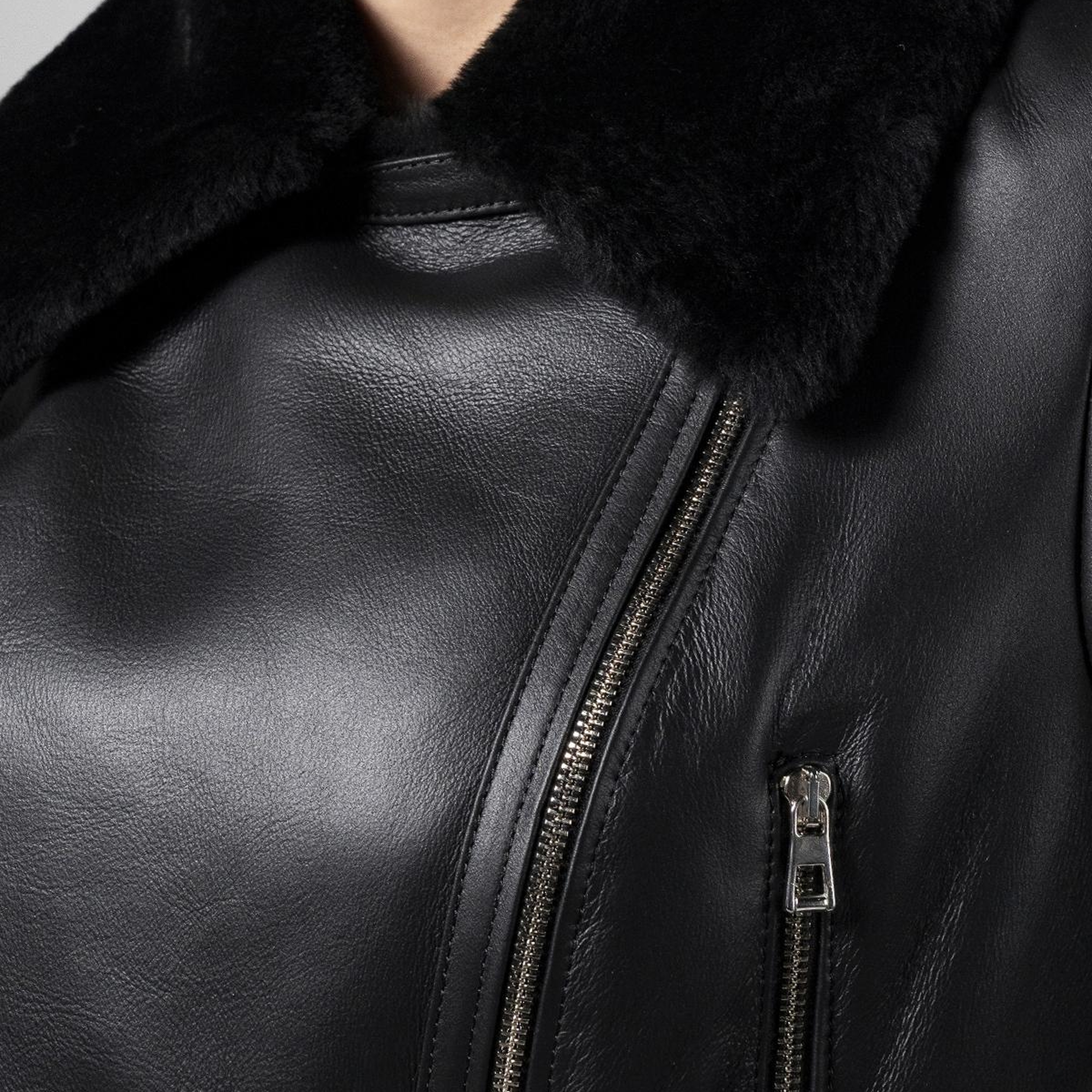 Valmenti Kadın Kuzu Kürk Siyah Kaban