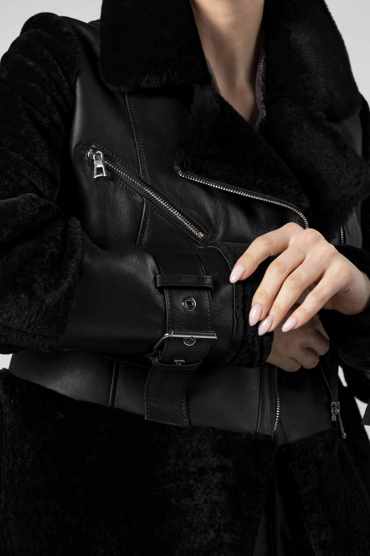 Valmenti Kadın Kuzu Kürk Siyah Kaban