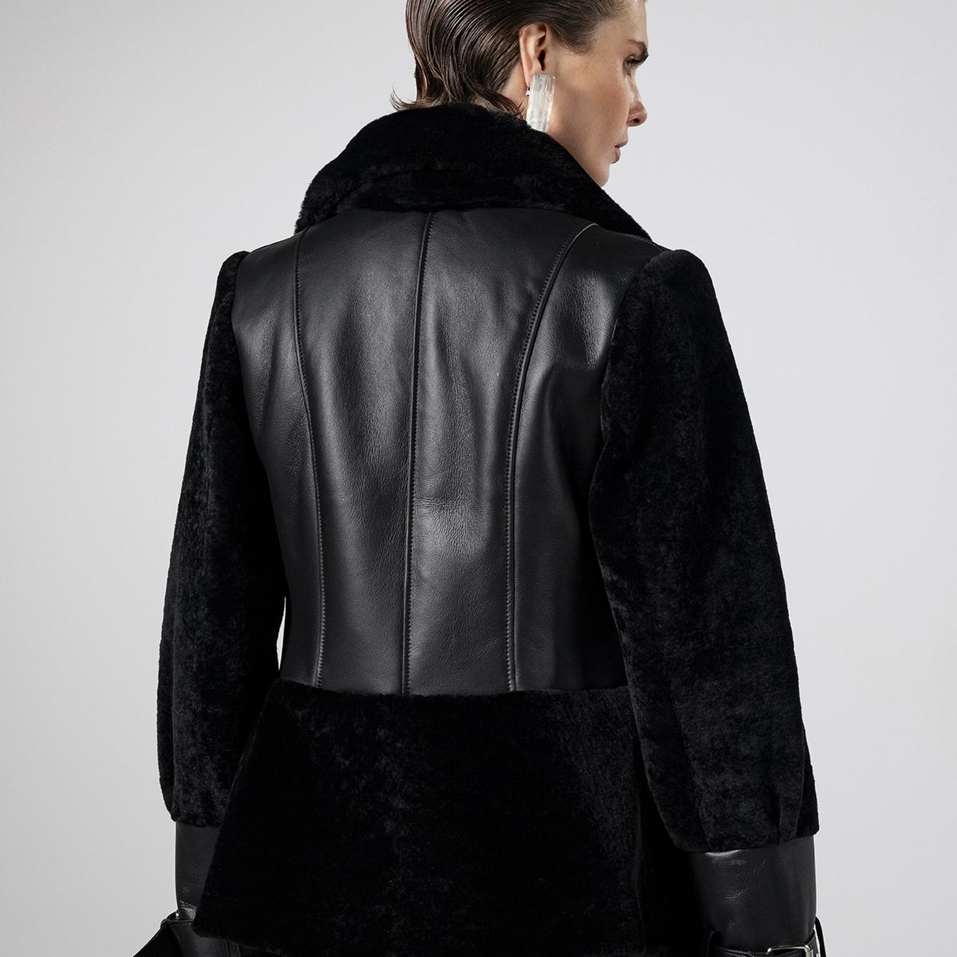 Valmenti Kadın Kuzu Kürk Siyah Kaban