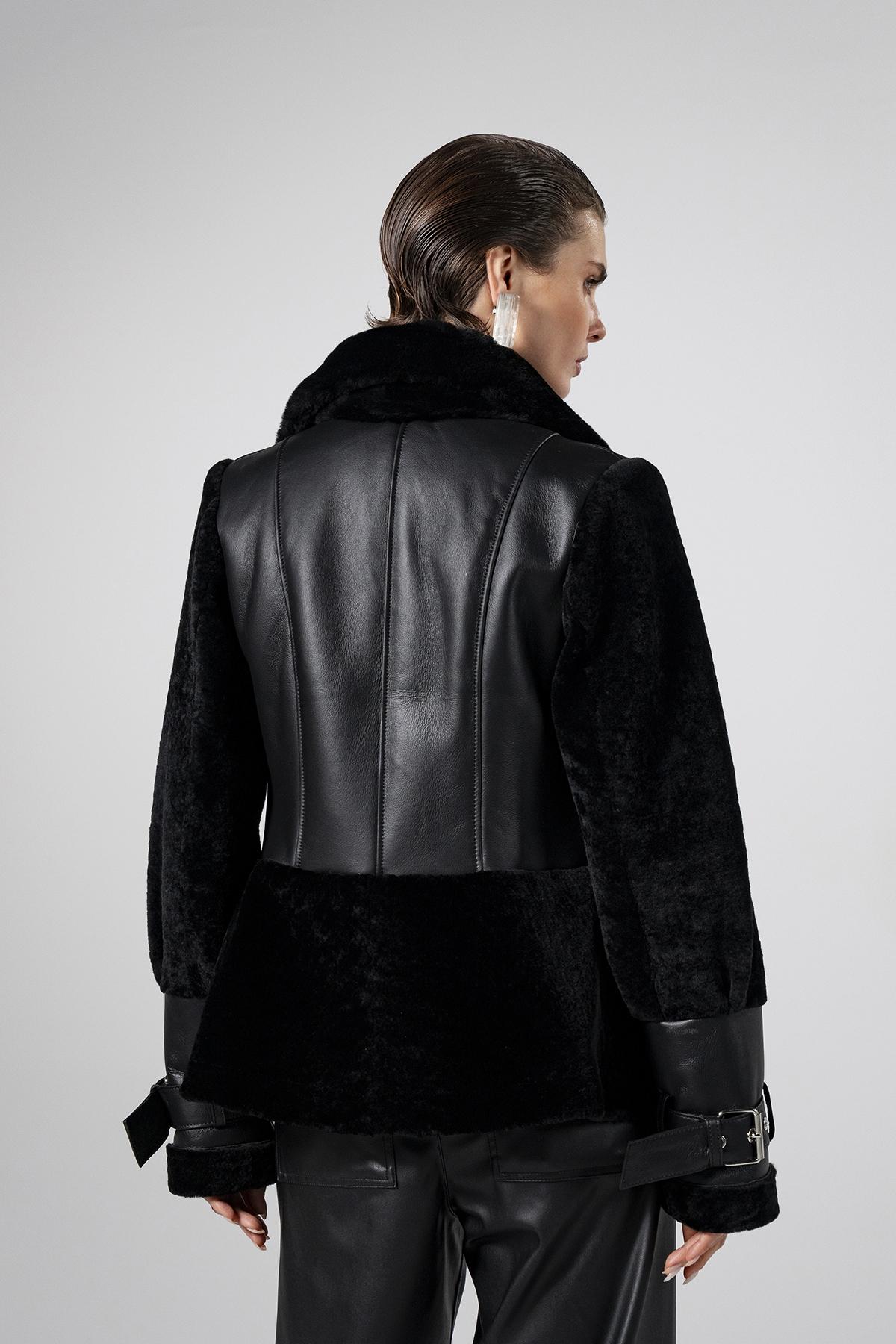 Valmenti Kadın Kuzu Kürk Siyah Kaban