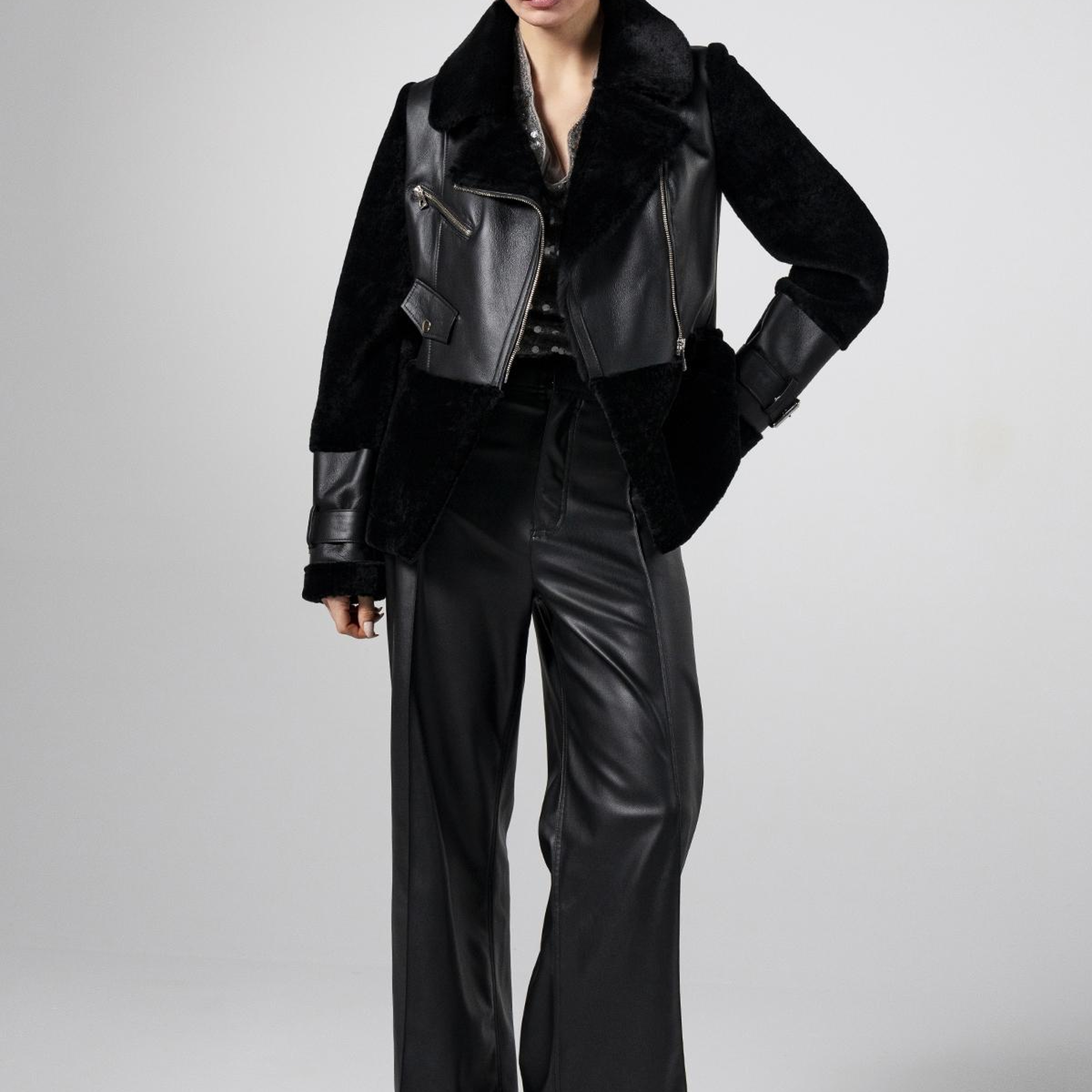 Valmenti Kadın Kuzu Kürk Siyah Kaban