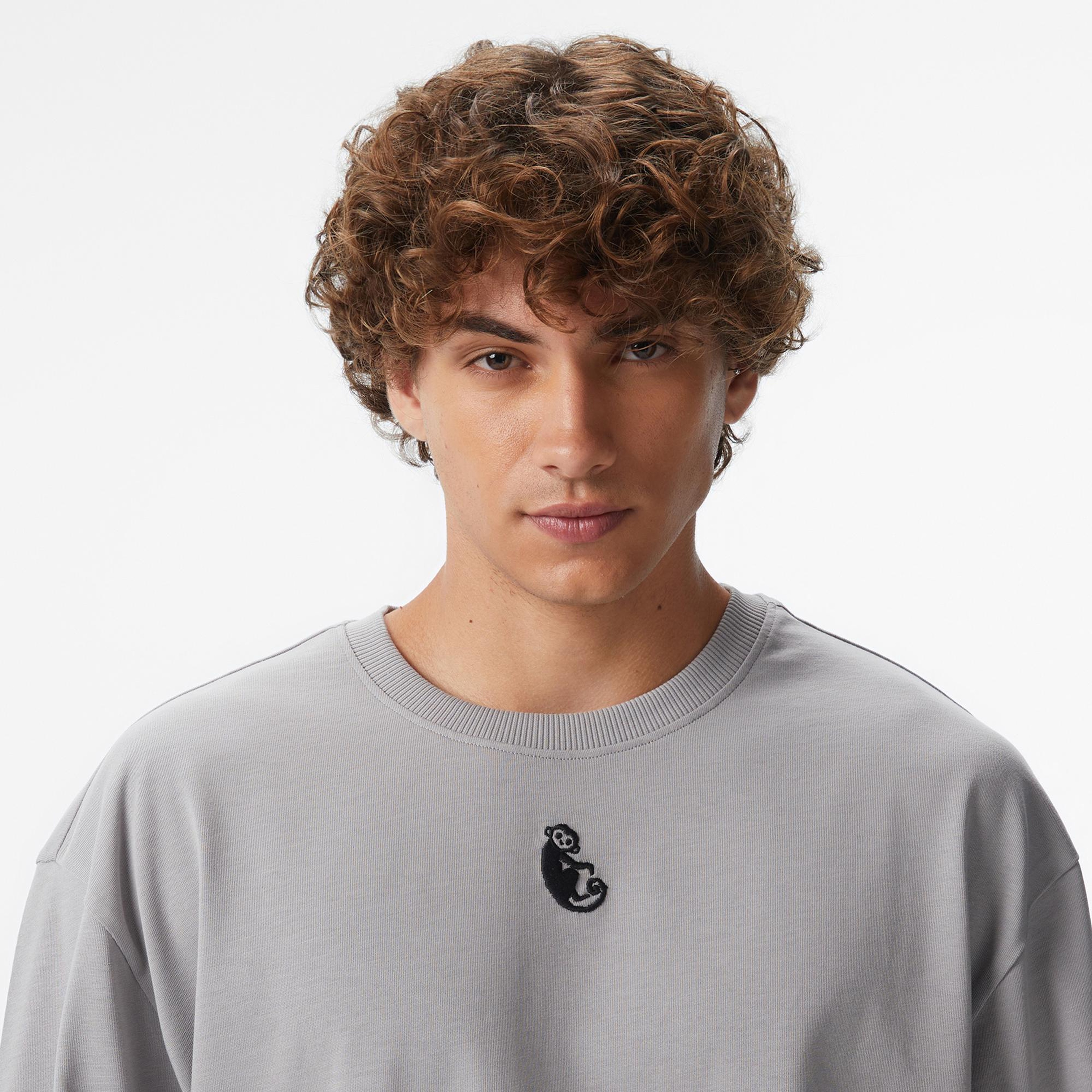 UNITED4 x Monkey Project We Are Family Unisex Gri T-Shirt