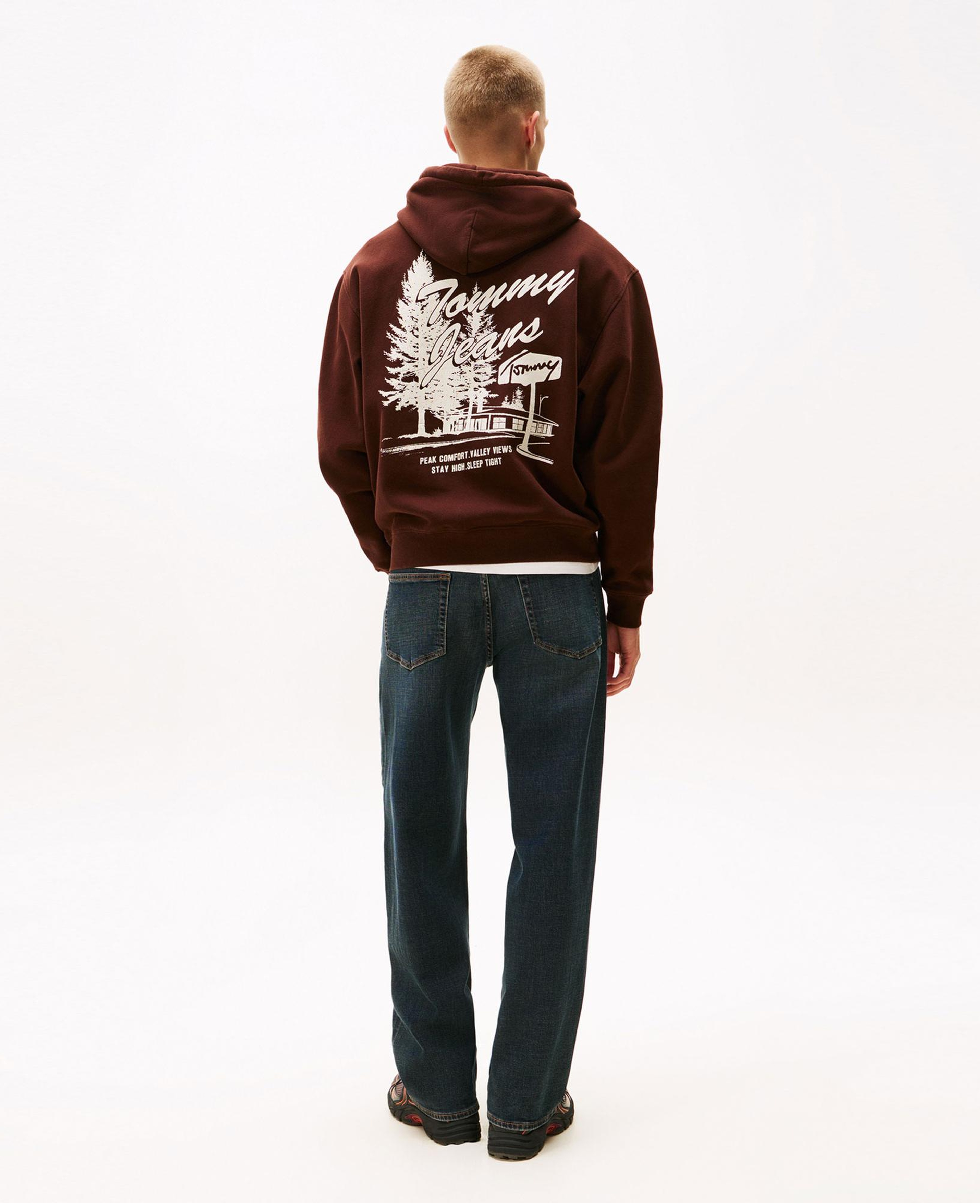 Tommy Hilfiger Relax Vovelty Graphic Erkek Kahverengi Sweatshirt