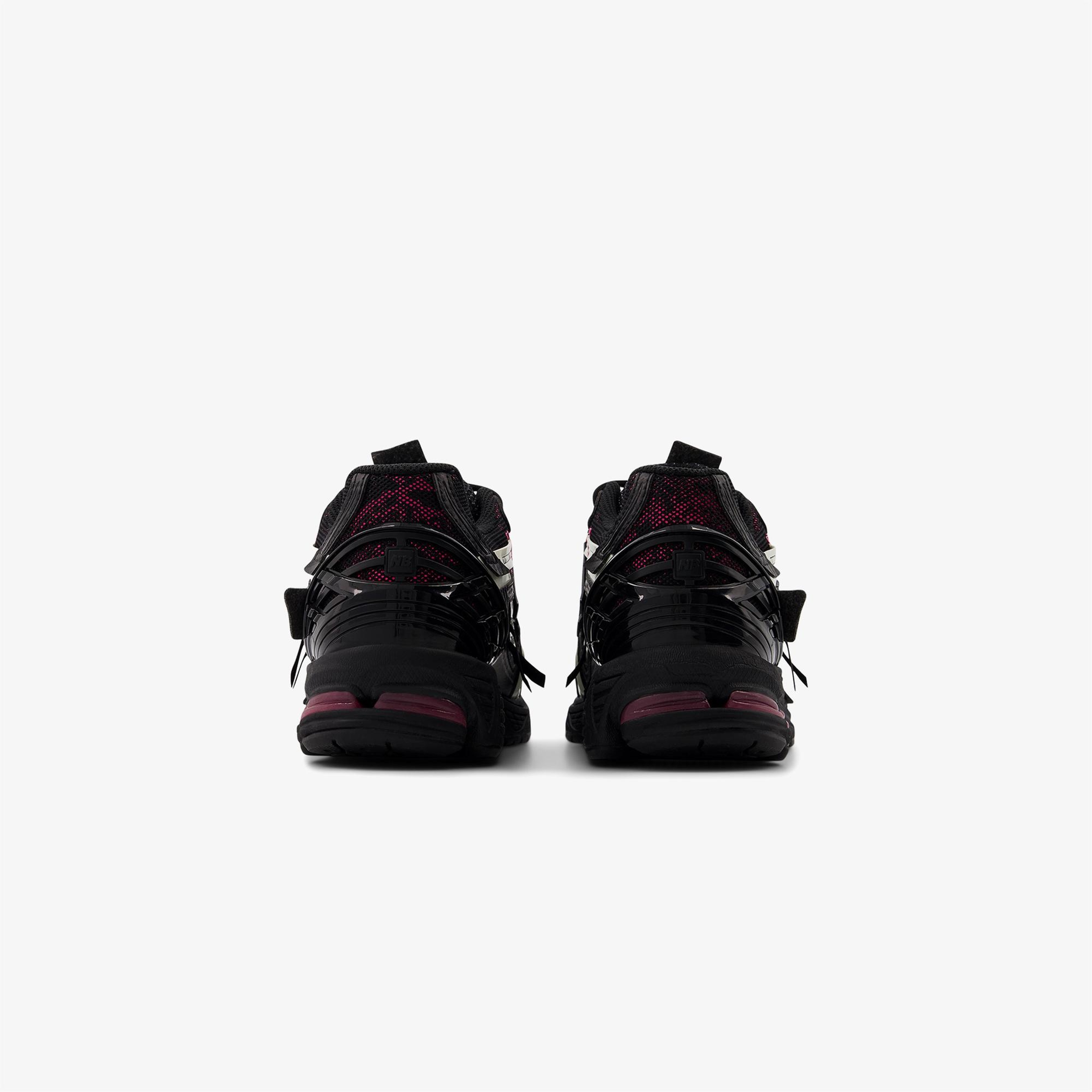 New Balance 1906 Kadın Siyah Spor Ayakkabı