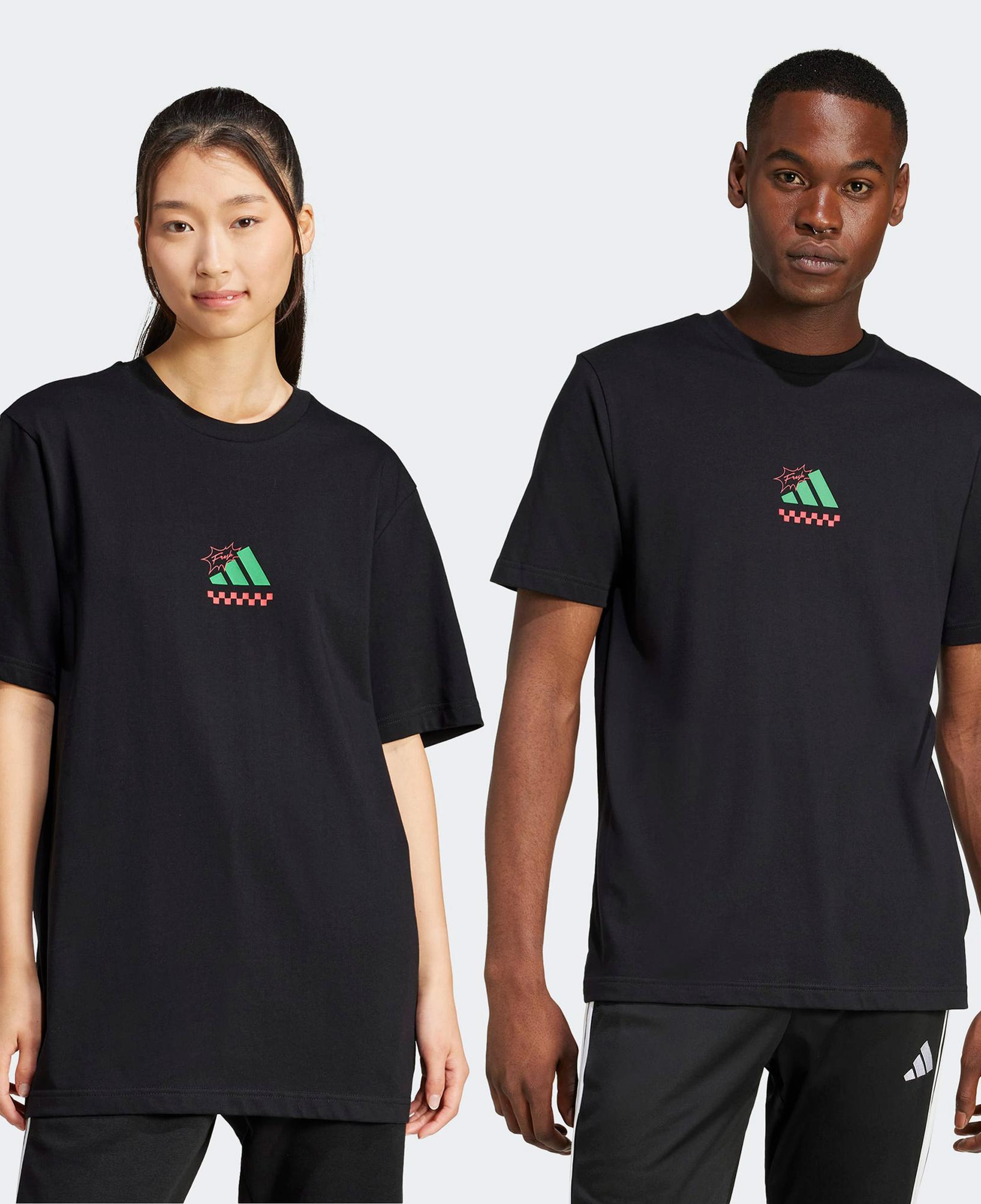 adidas M L Erkek Siyah T-Shirt