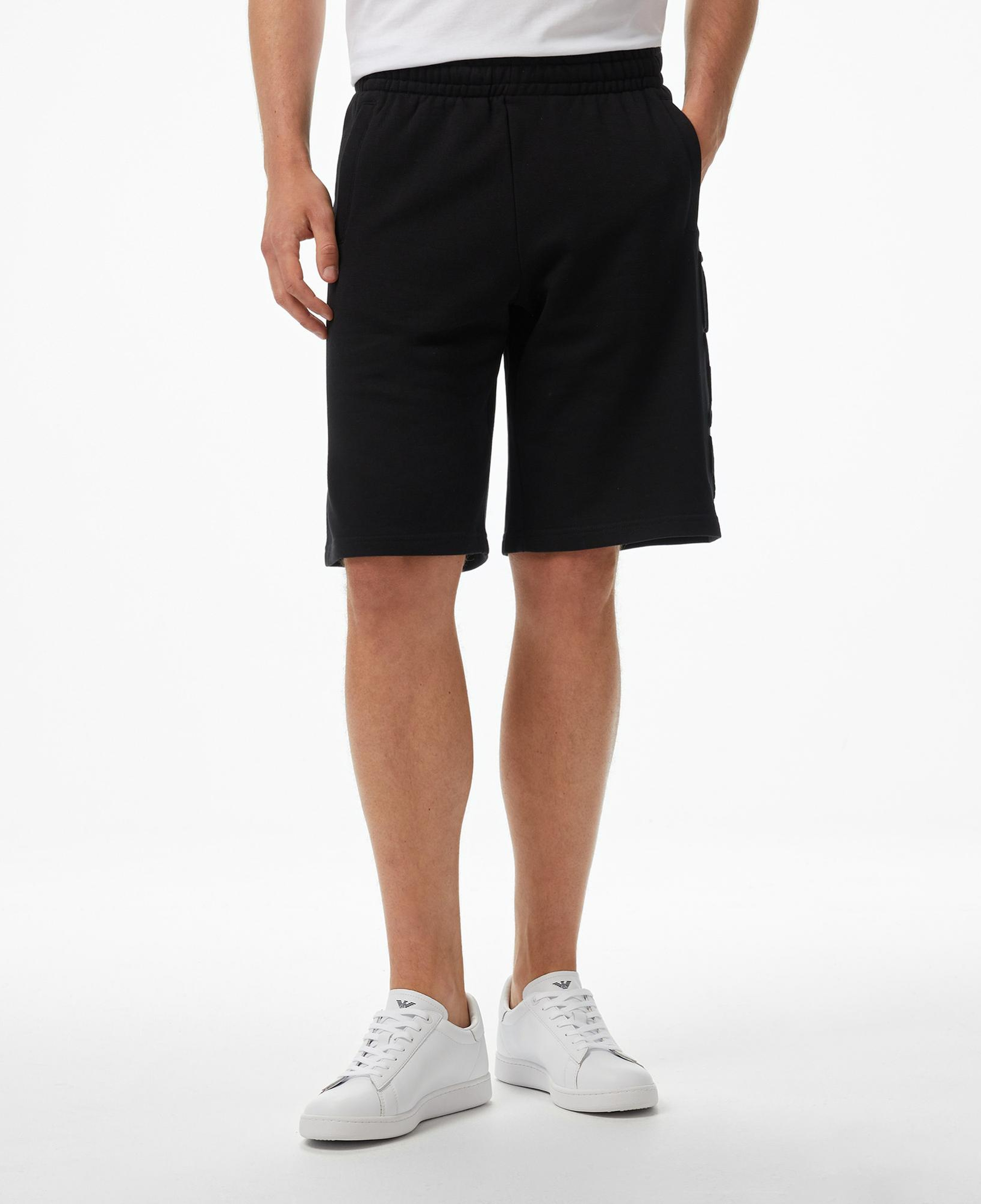 Emporio Armani Erkek Siyah Şort