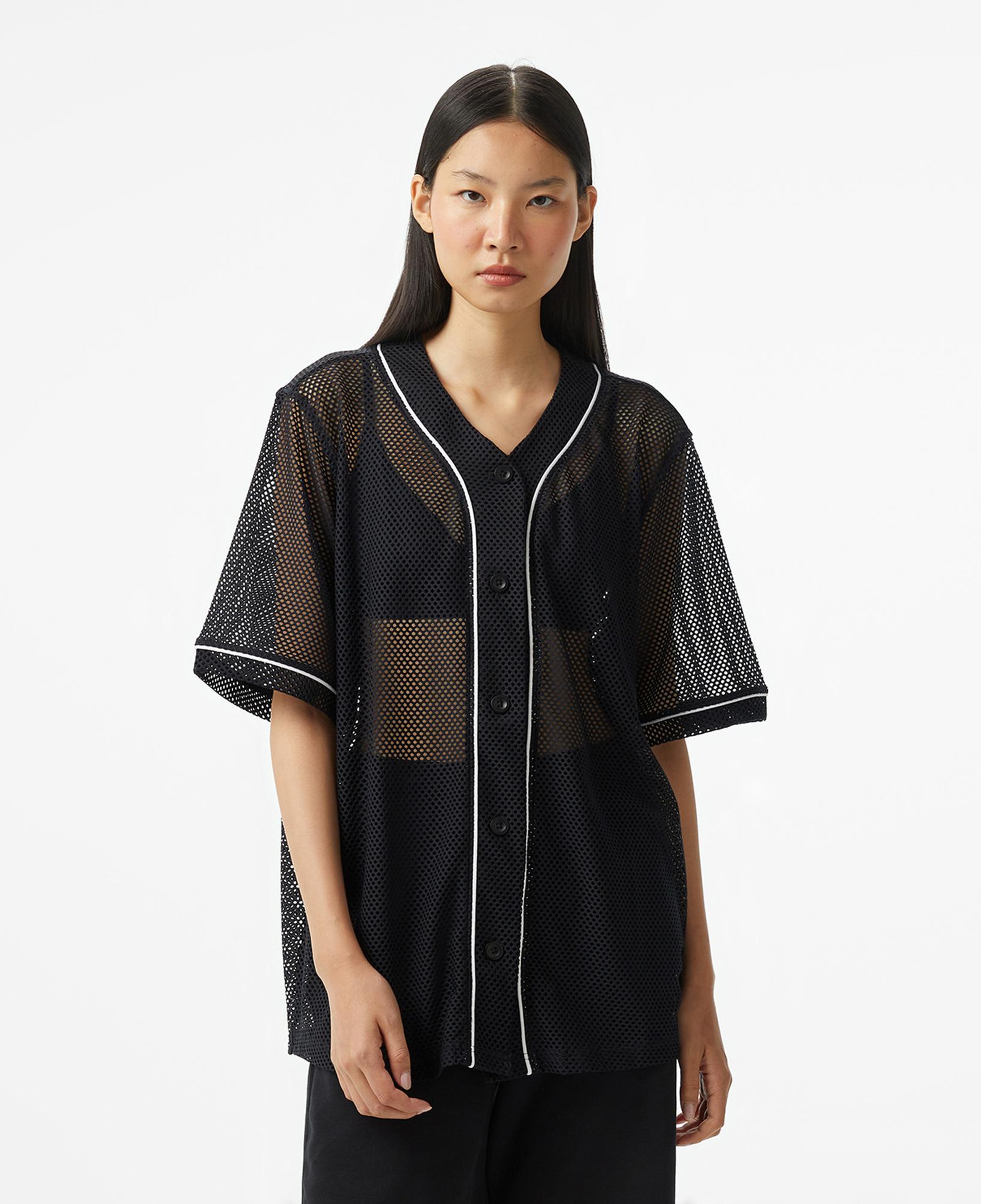 Under Armour Sportsyle Kadın Siyah Gömlek