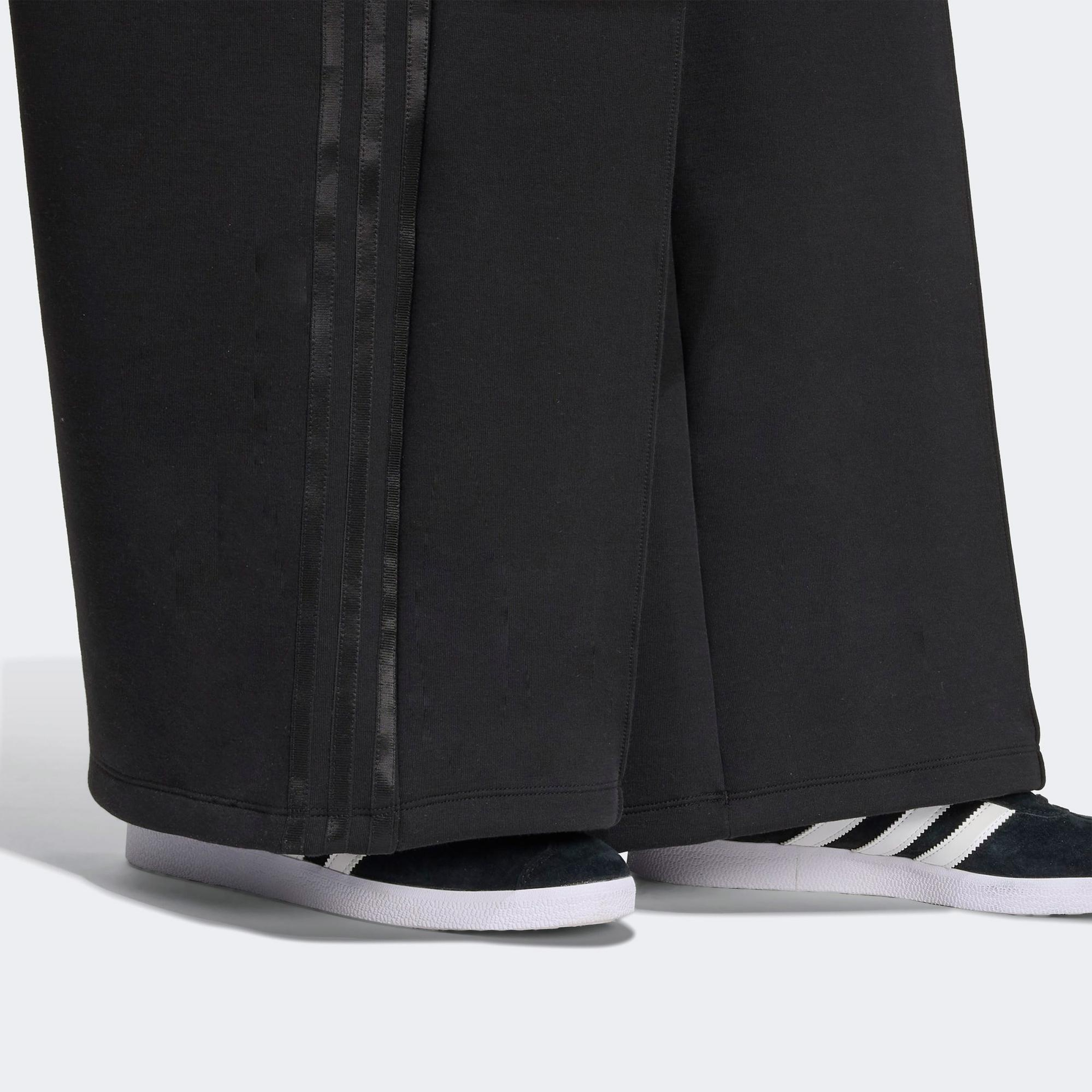 adidas Adicolor Spacer 3-Stripes Kadın Siyah Pantolon