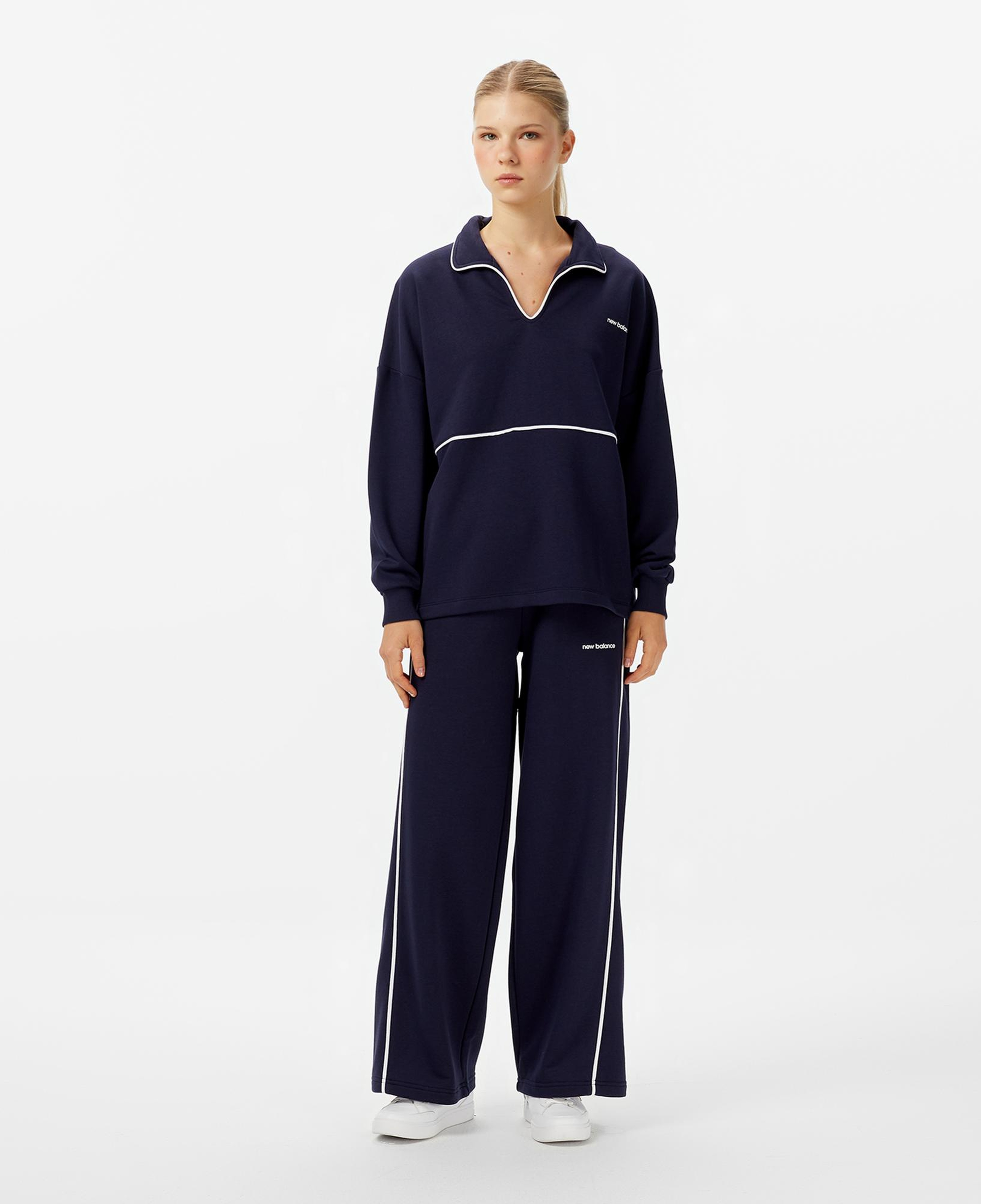 New Balance WNC3402 Kadın Lacivert Sweatshirt