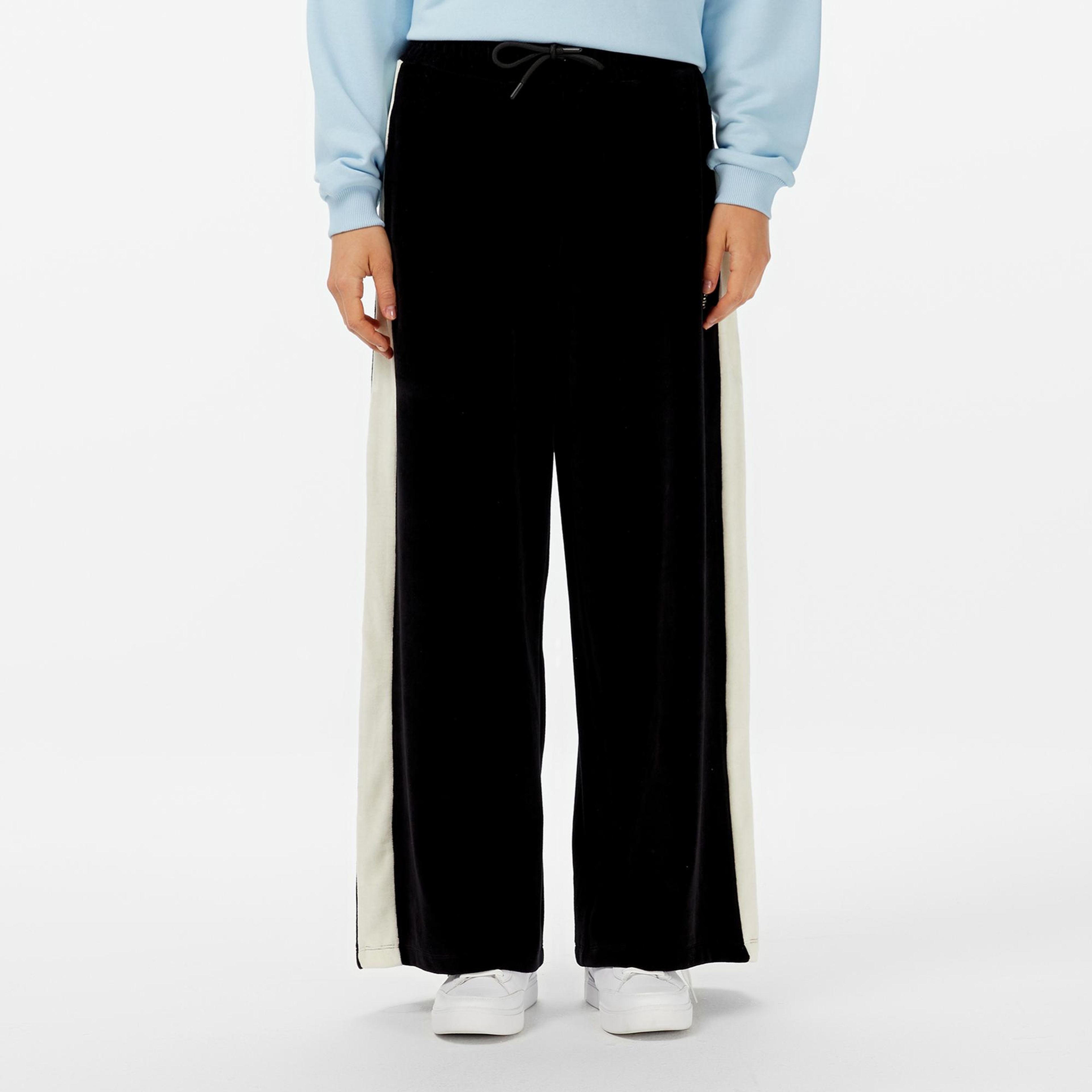 New Balance Lifestyle WNP3506 Kadın Siyah Eşofman Altı