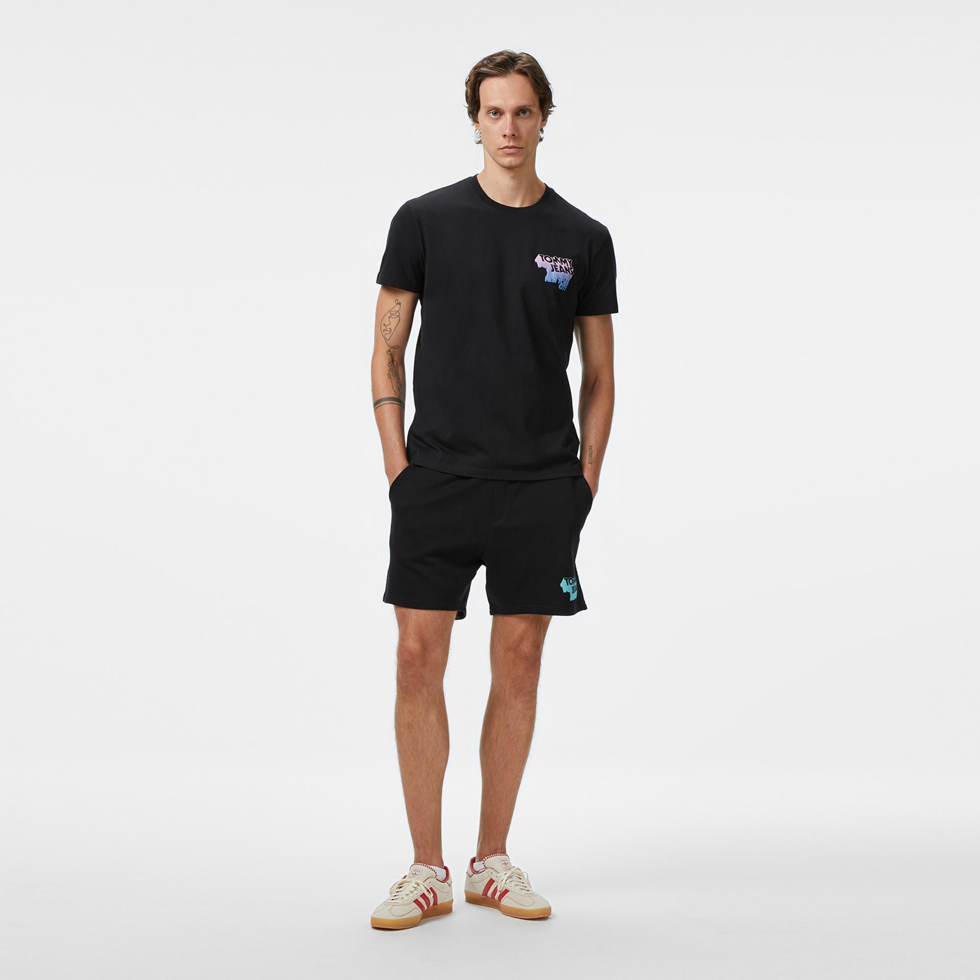 Tommy Jeans Stac Logo Erkek Siyah T-Shirt