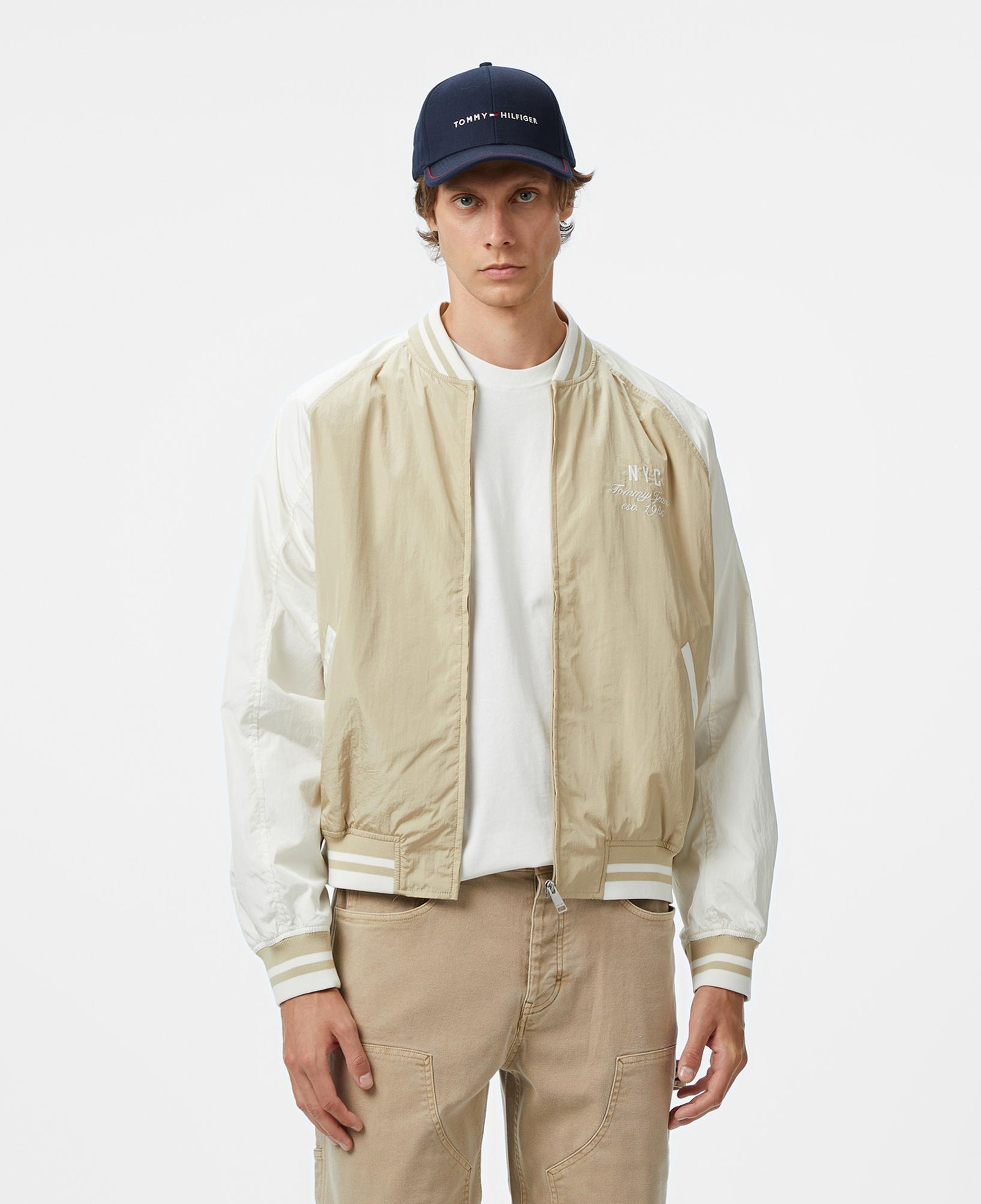 Tommy Hilfiger Jeans Graphic Su İtici Erkek Bej Ceket