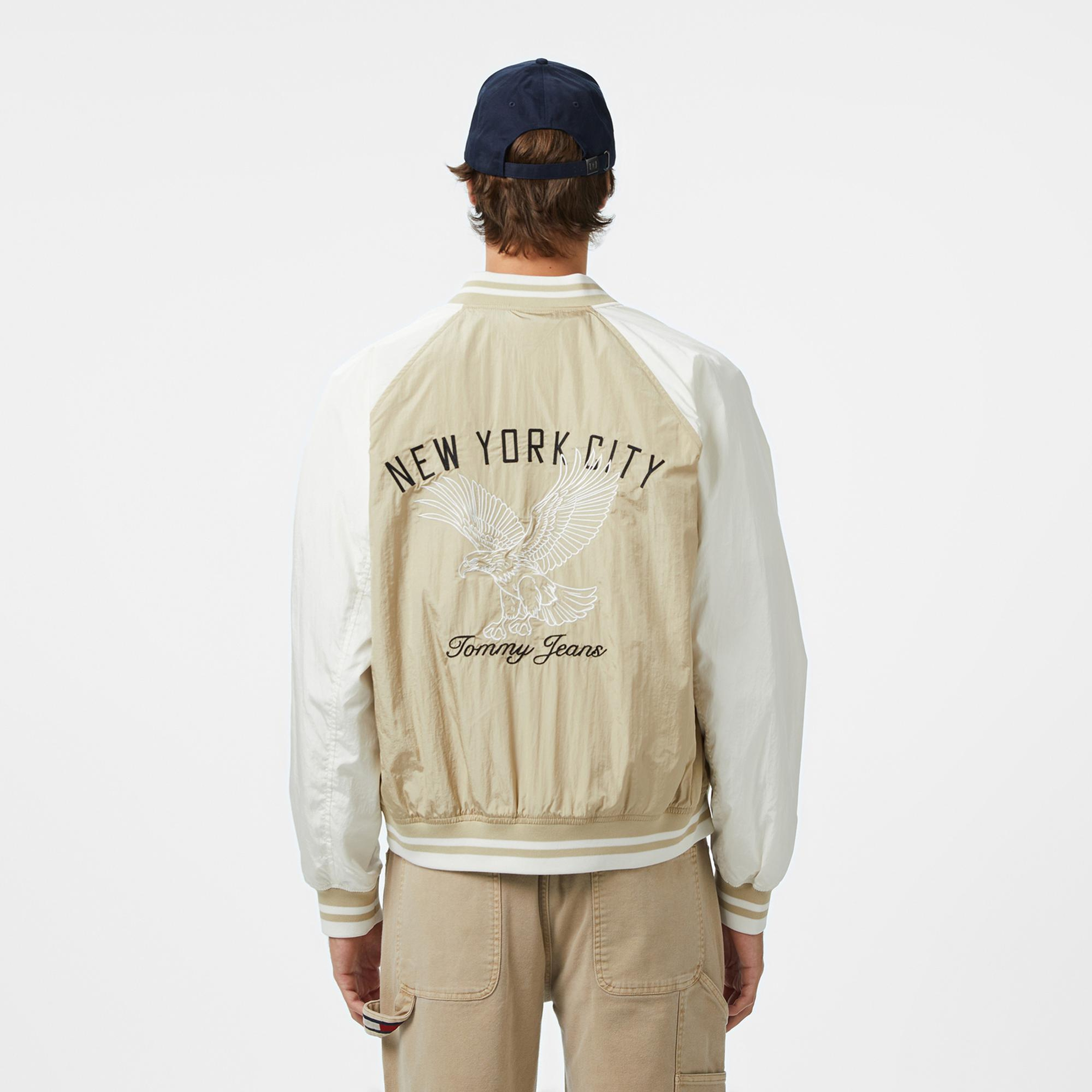 Tommy Hilfiger Jeans Graphic Su İtici Erkek Bej Ceket