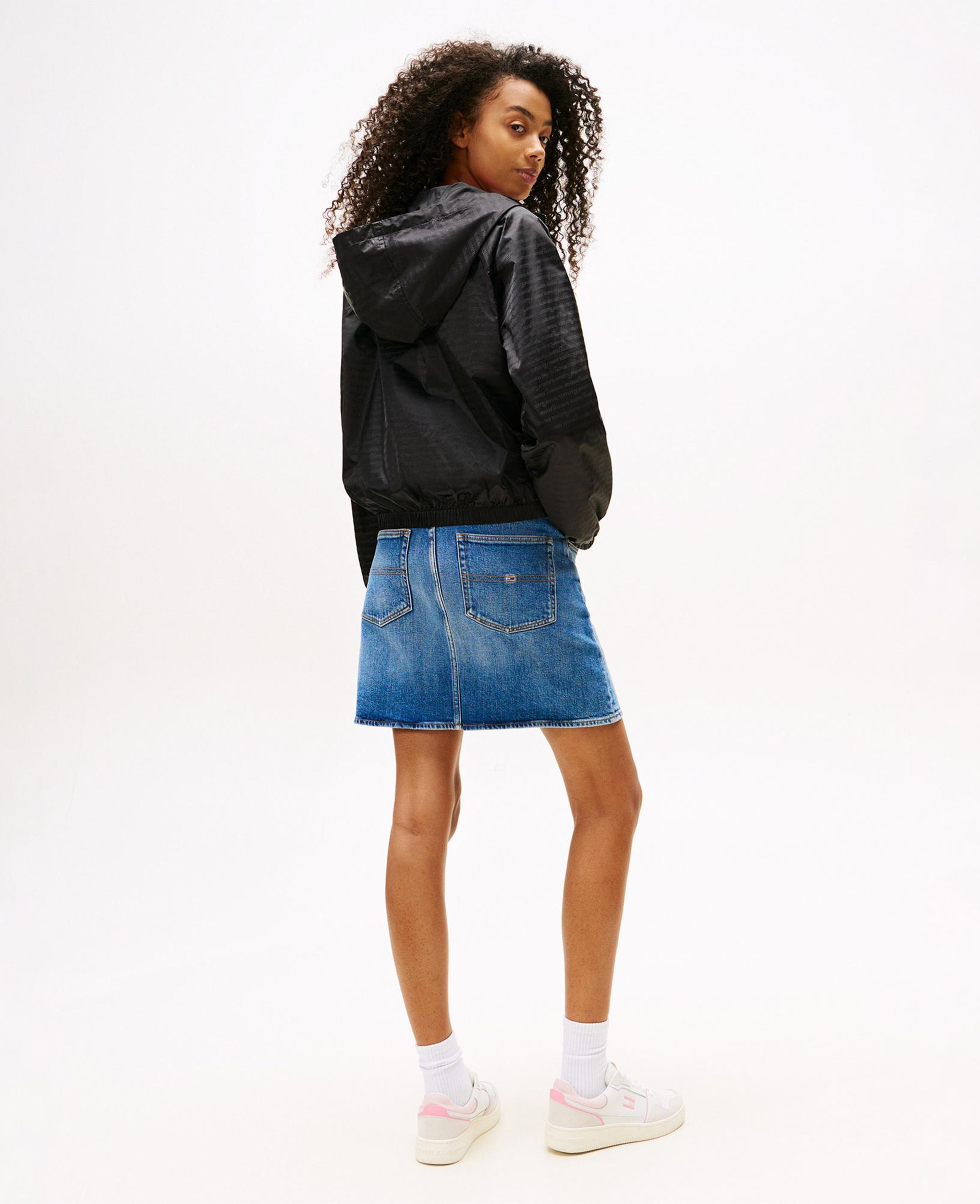 Tommy Hilfiger Repeat Logo Water Repellant Kadın Siyah Ceket