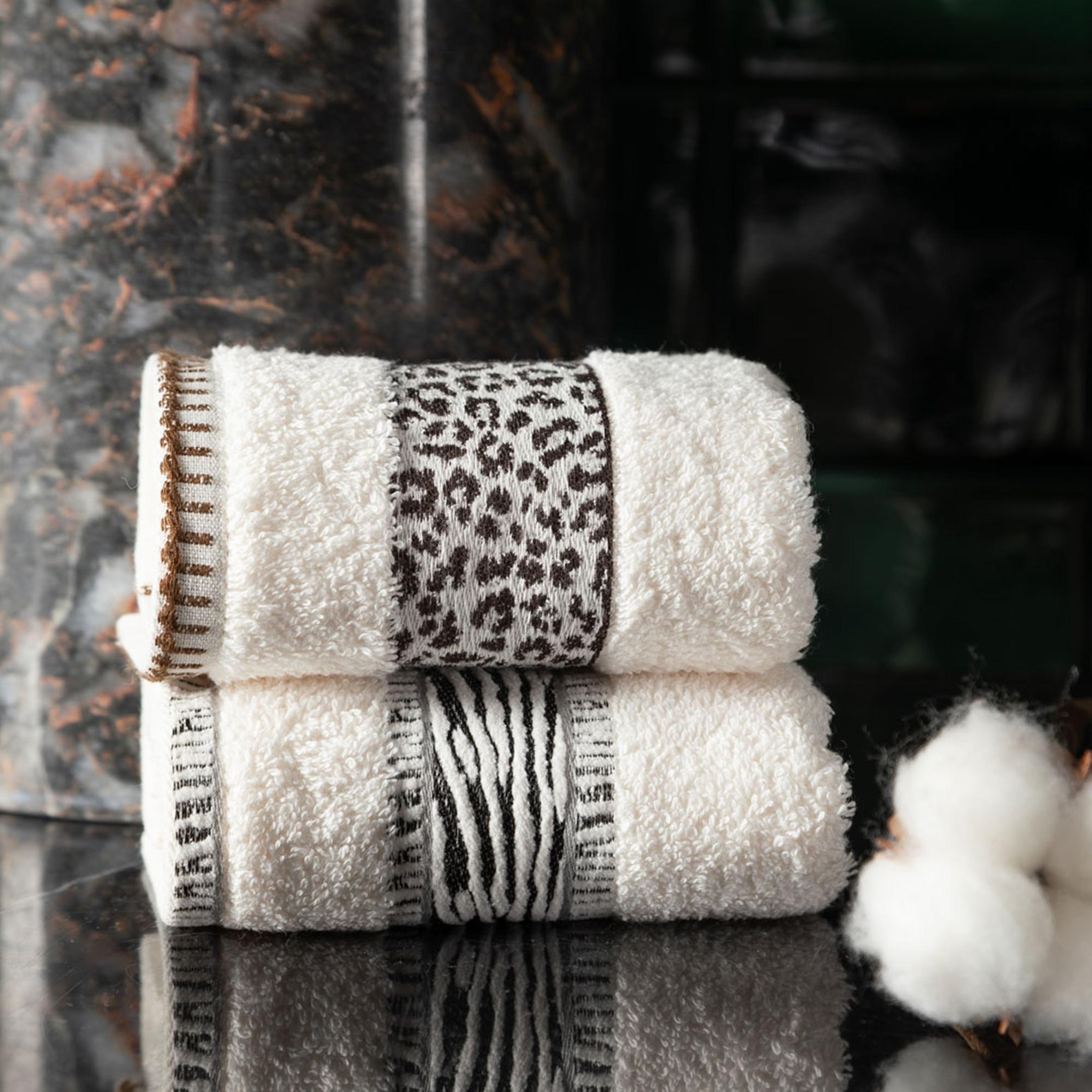 PENELOPE LEOPAR YÜZ HAVLUSU 50X80