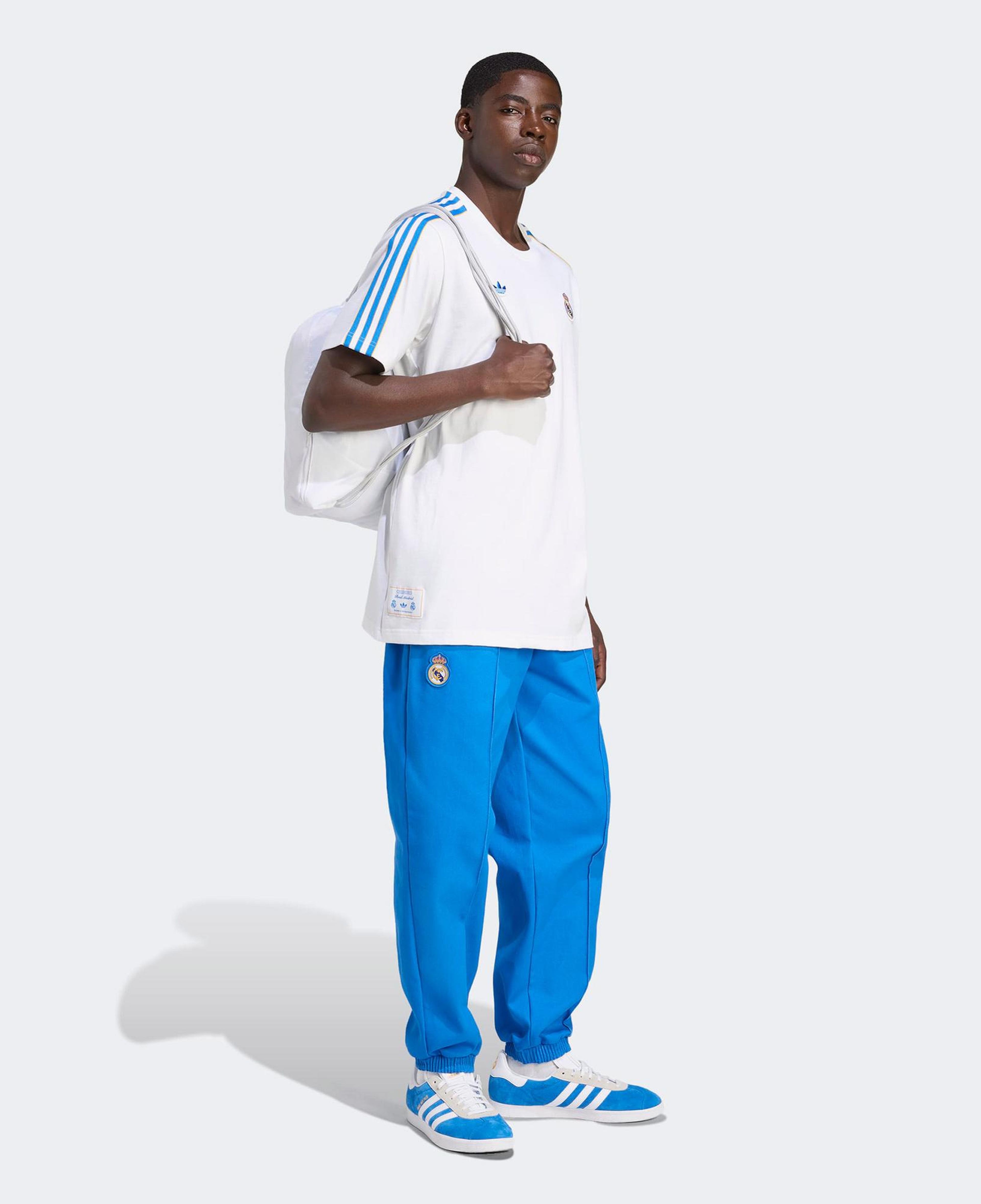 adidas Real Madrid Terrace Icons Erkek Beyaz T-Shirt