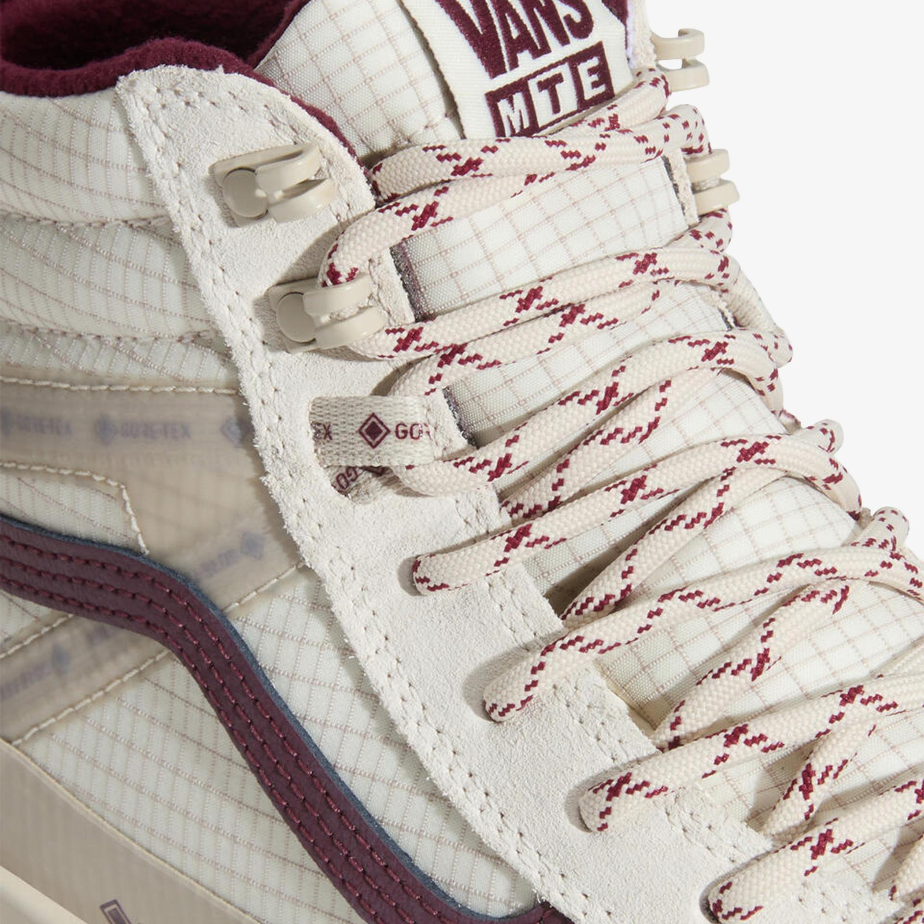 Vans Mte Sk8-Hi Gore-Tex insulated Kadın Beyaz Bot