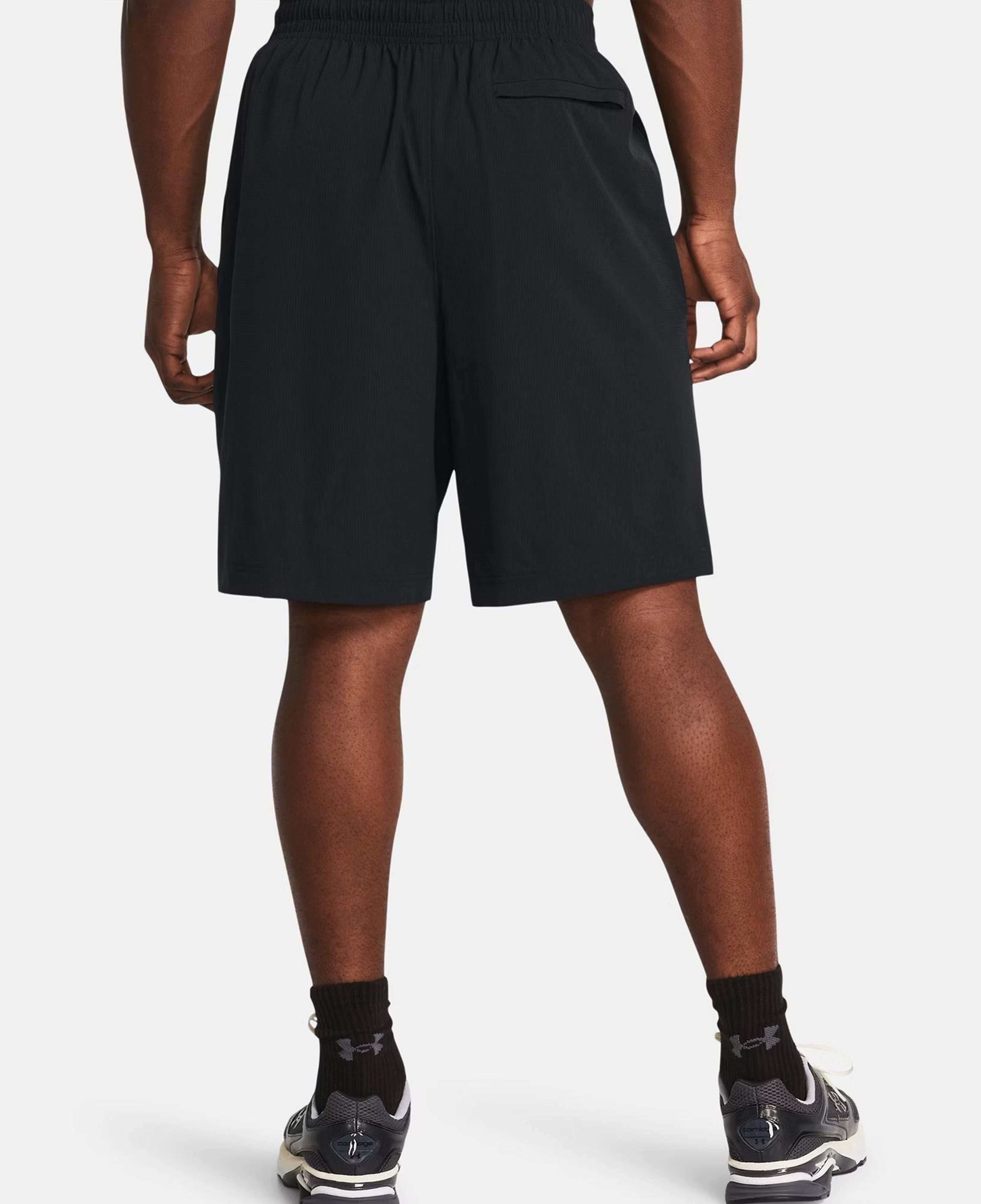 Under Armour Unstoppable Vented Erkek Siyah Şort