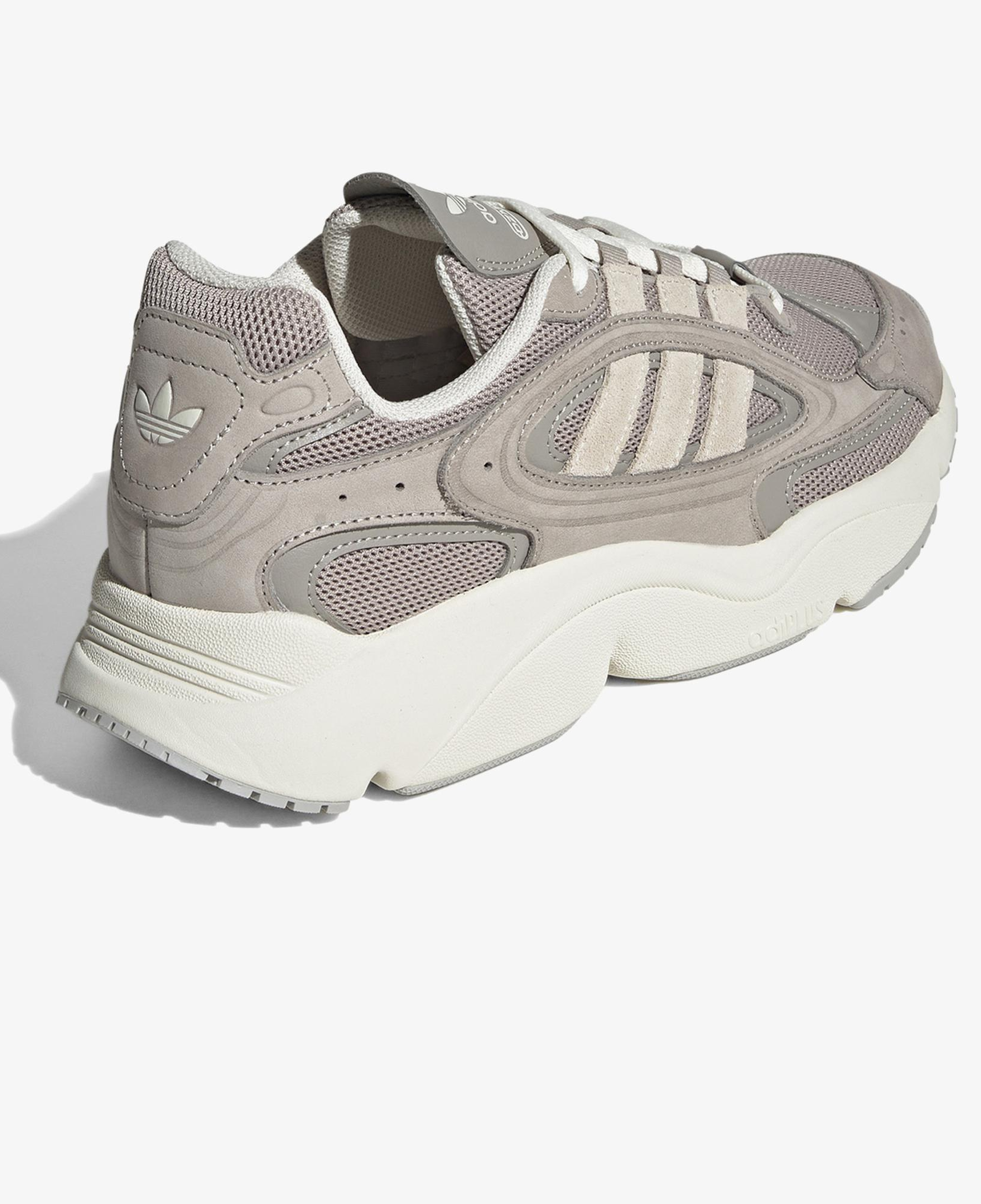 adidas Ozmillen Erkek Kahverengi Spor Ayakkabı