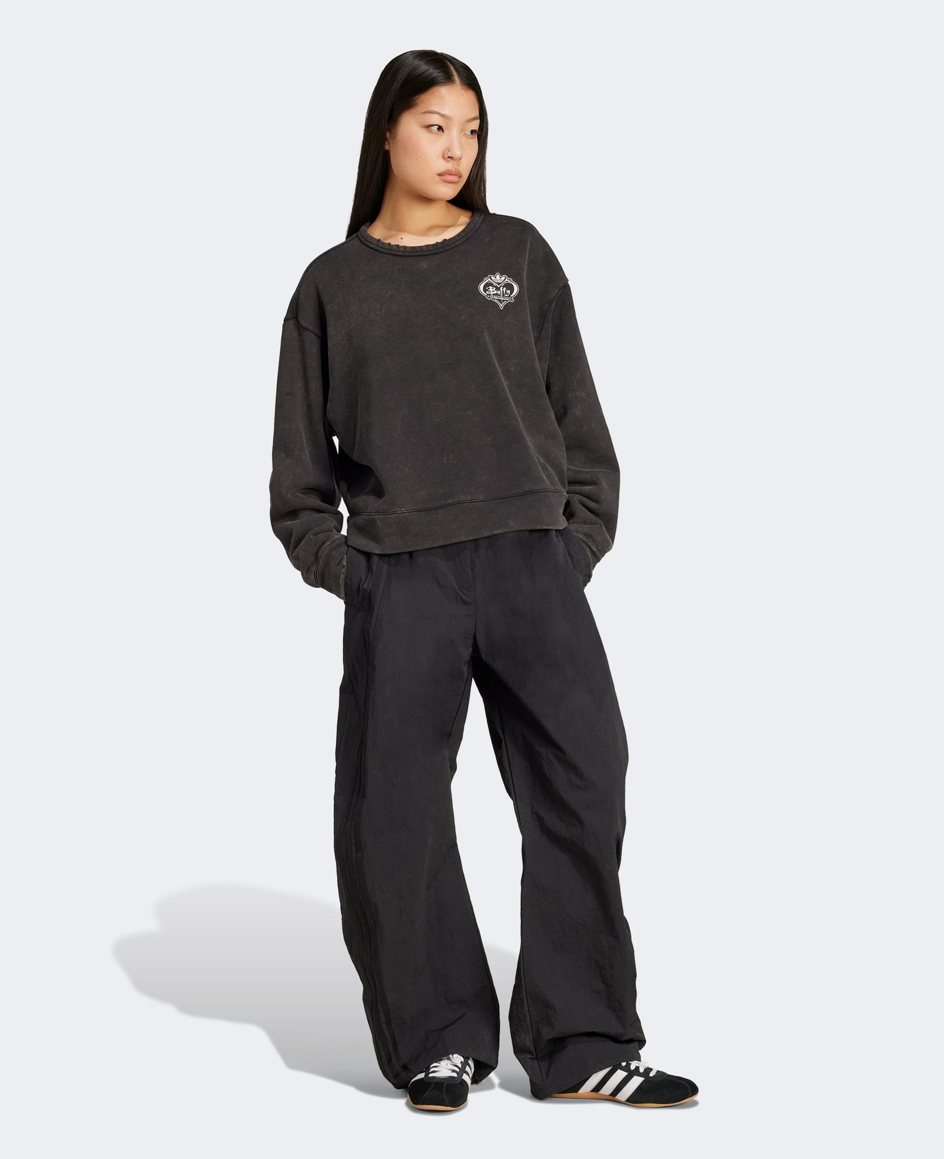 adidas Buffy Cre Kadın Siyah Sweatshirt