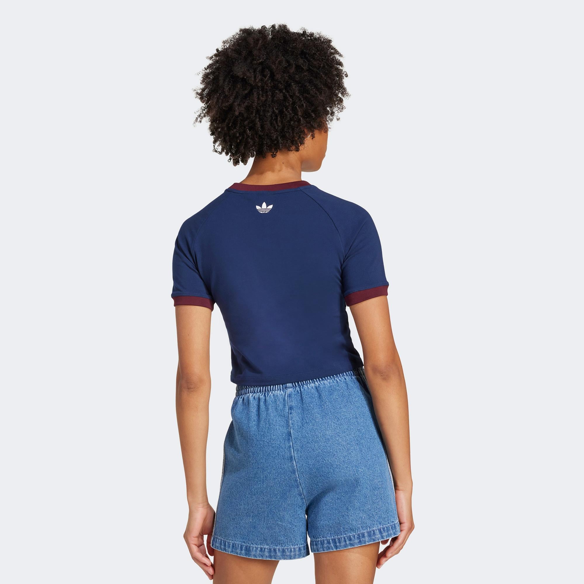 adidas Grfx Kadın Lacivert T-Shirt