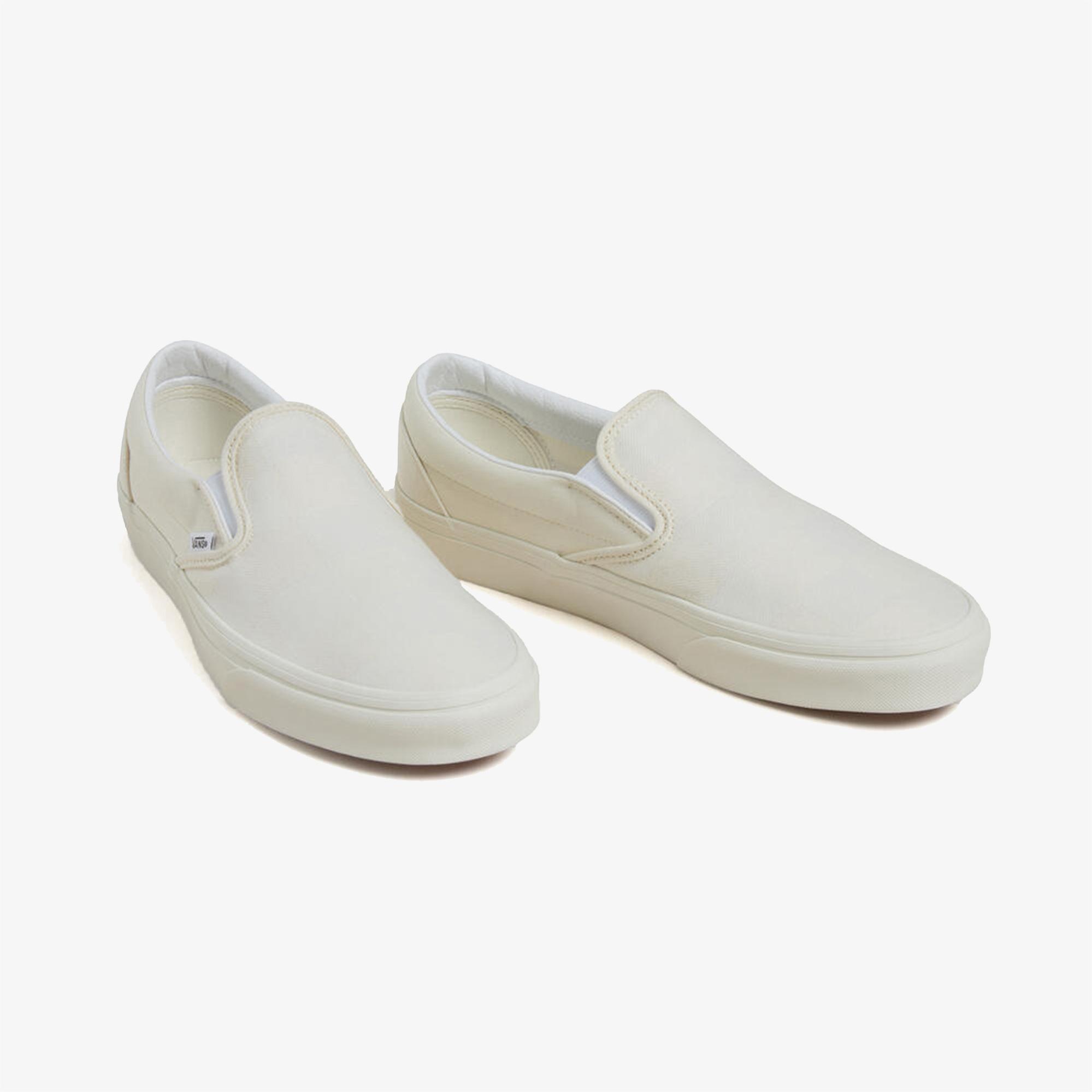 Vans Classic Slip-On Kadın Beyaz Sneaker