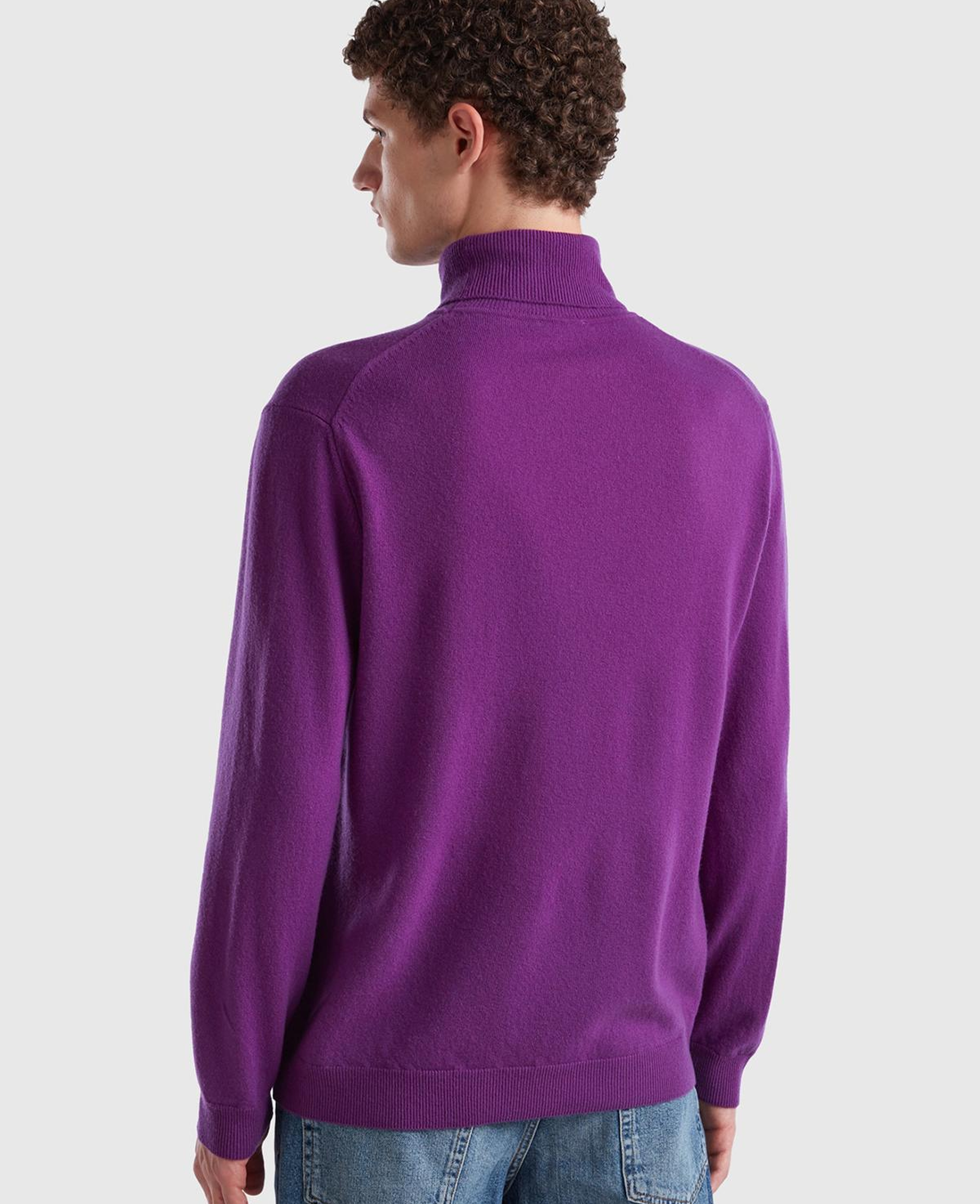 Erkek Mor Boğazlı Merino Kazak