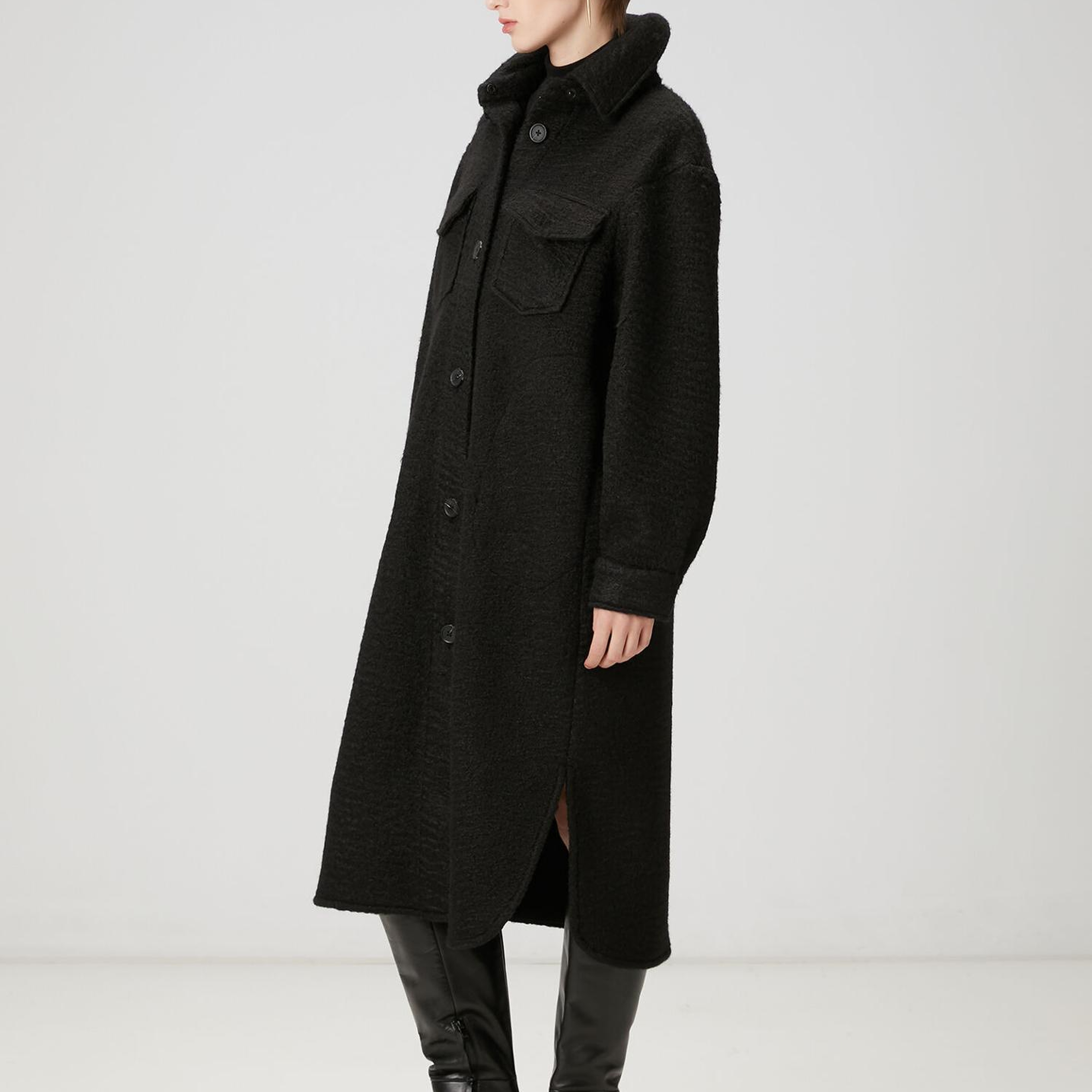 Beymen Club Kadın Siyah Yıldız Nakışlı Uzun Yün Dış Gömlek