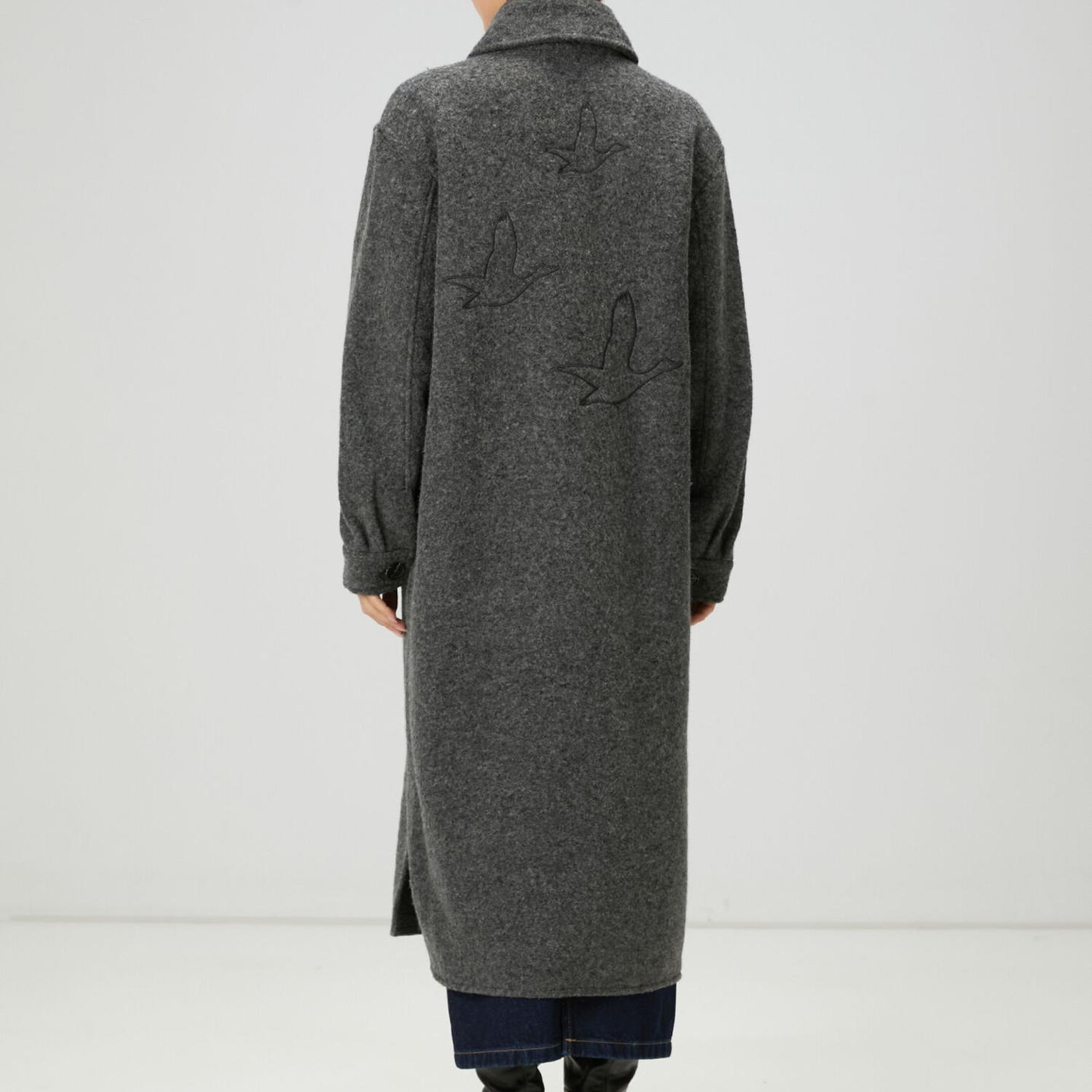 Beymen Club Kadın Gri Yıldız Nakışlı Uzun Yün Dış Gömlek