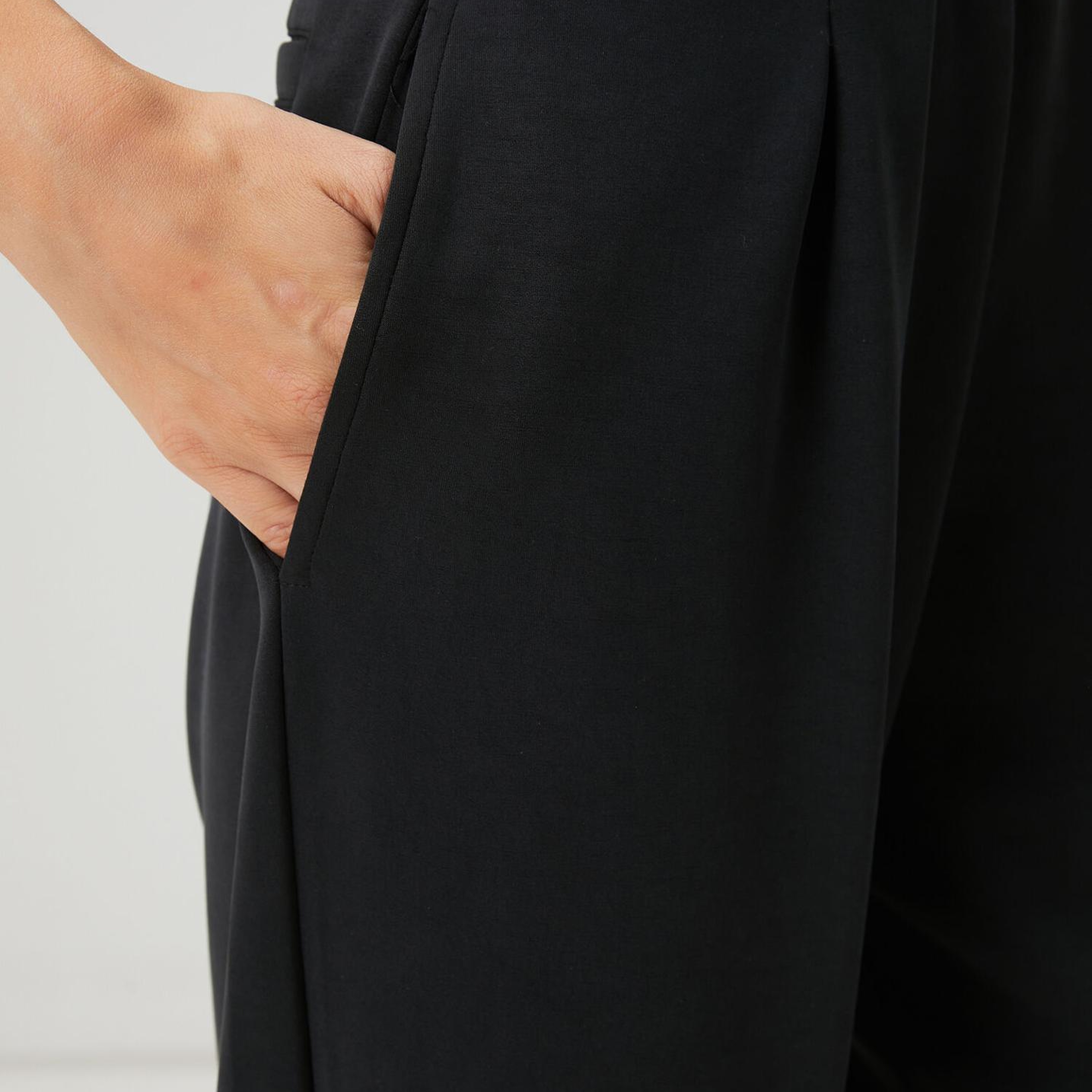 Beymen Club Kadın Siyah Pensli Eşofman Altı