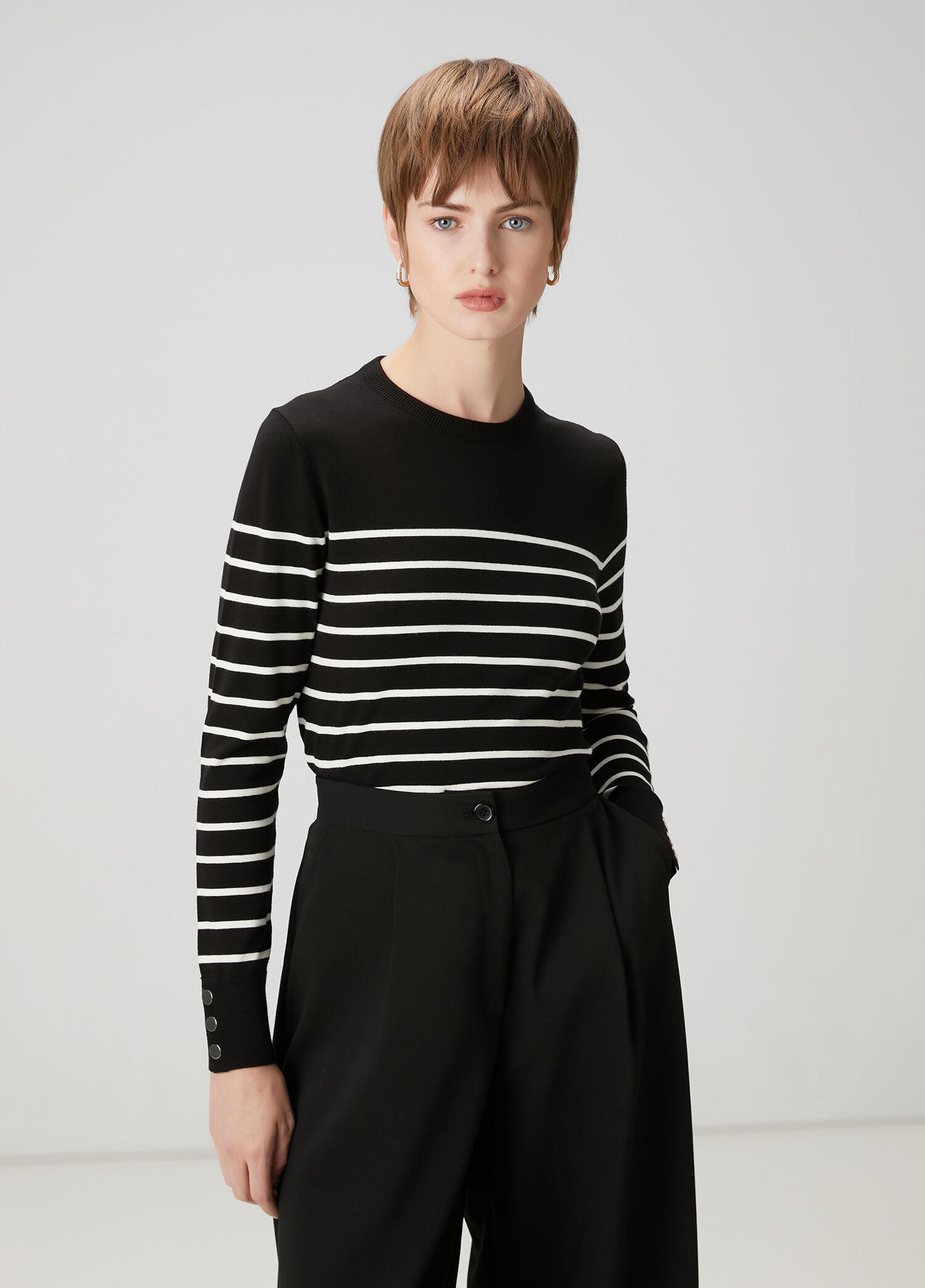 Beymen Club Kadın Siyah Beyaz Çizgili Basic Kazak