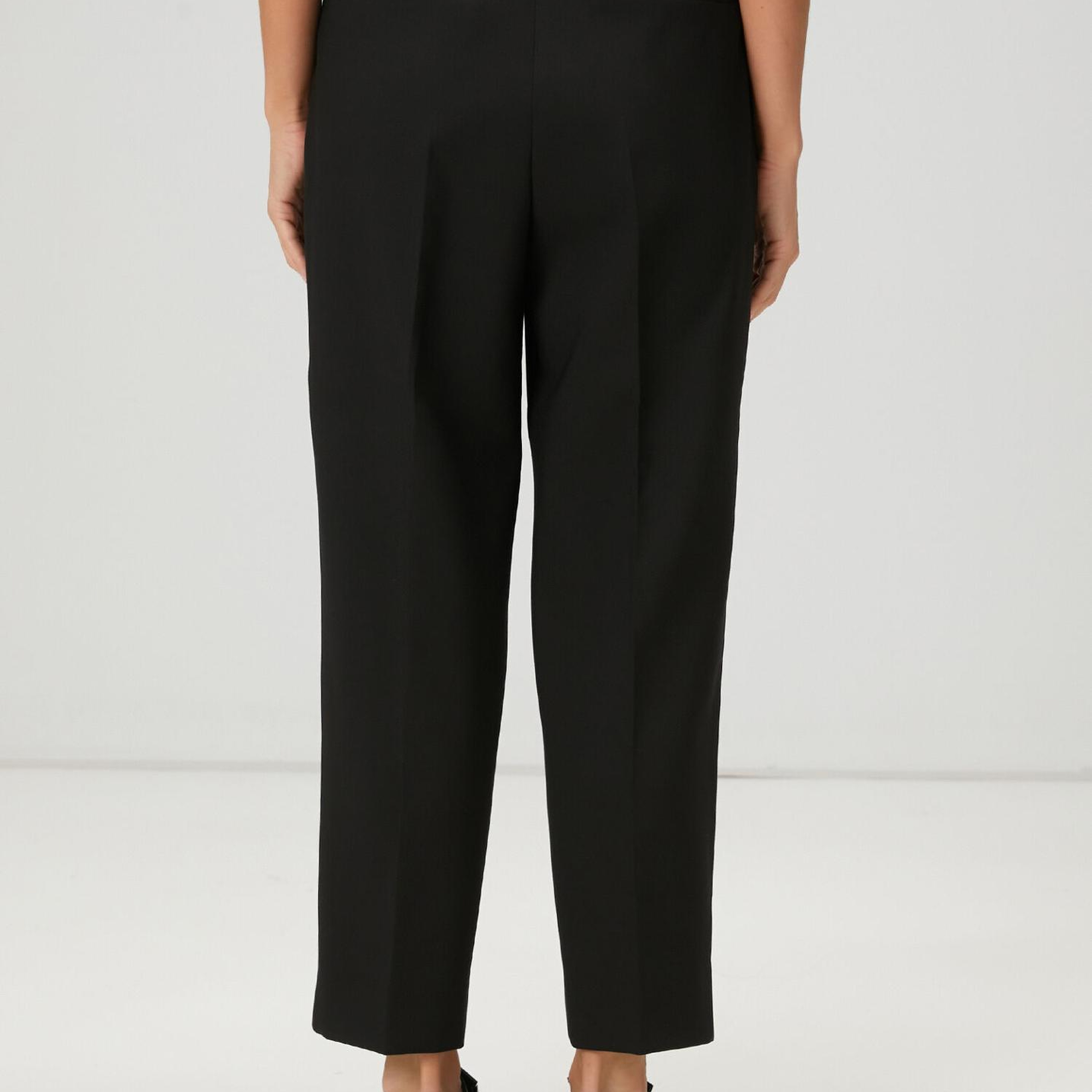 Beymen Club Kadın Siyah Pilili Pantolon