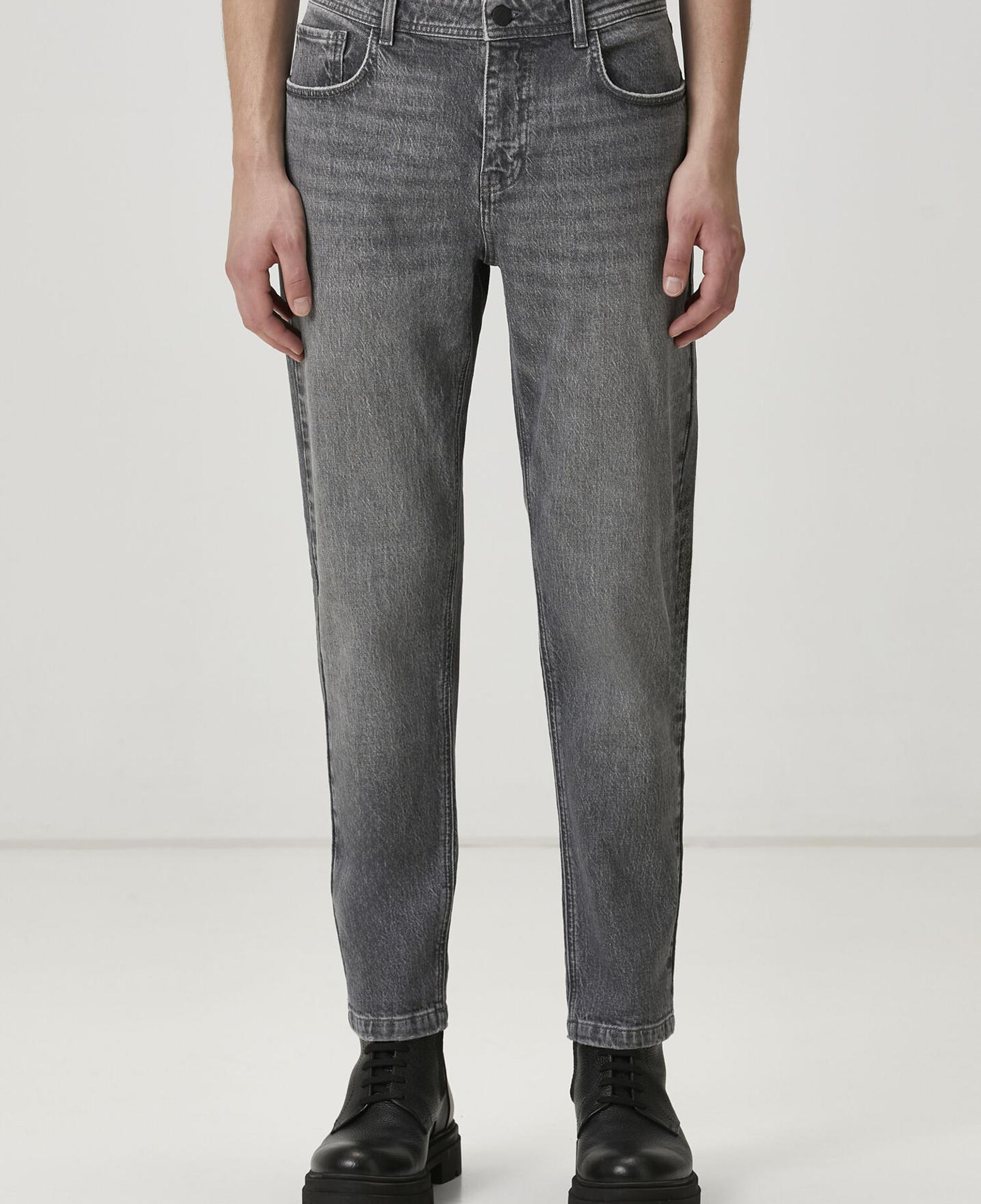 Beymen Club Erkek Gri Yıkamalı Tapered Fit Jean Pantolon