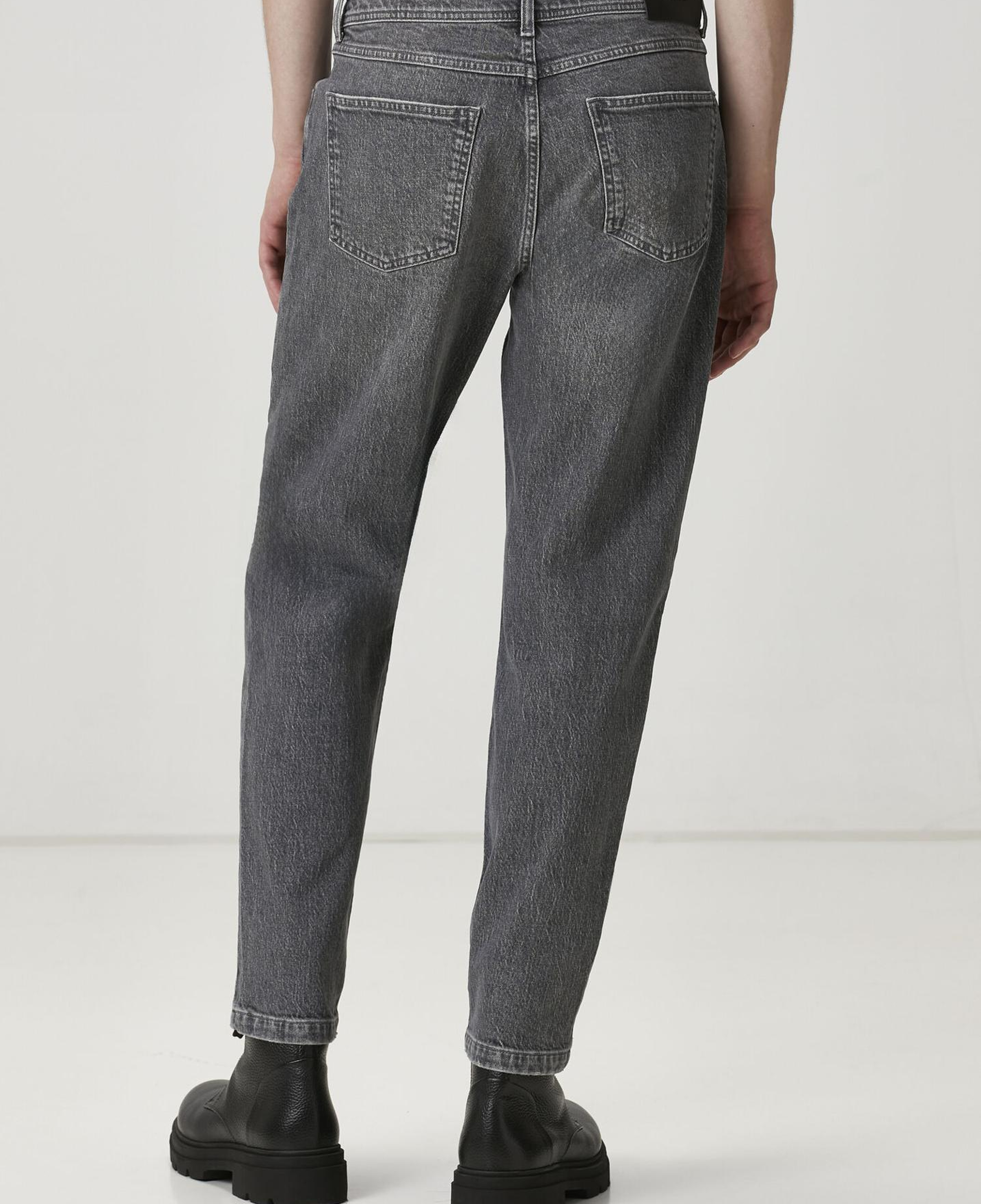 Beymen Club Erkek Gri Yıkamalı Tapered Fit Jean Pantolon