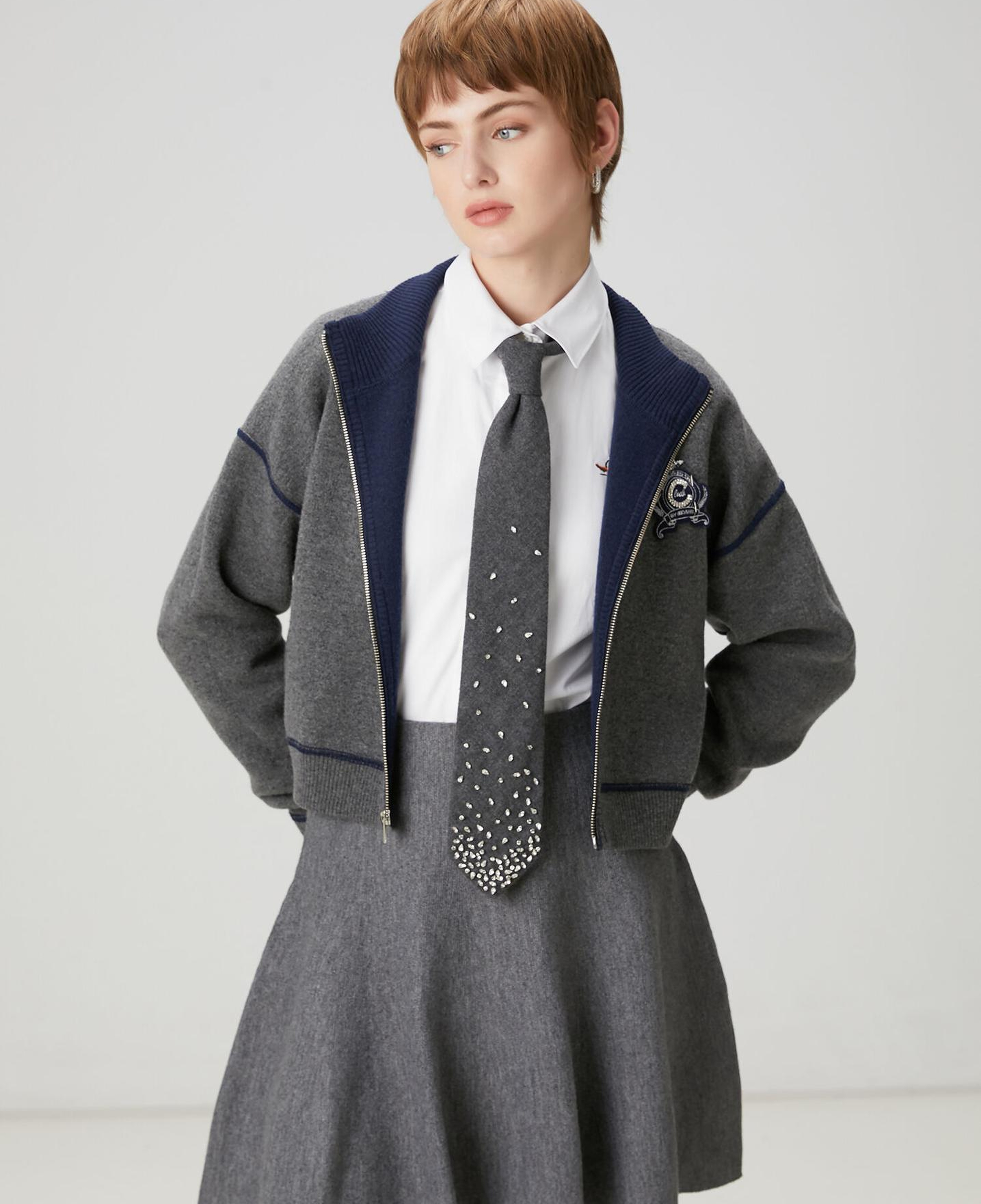 Beymen Club Kadın Gri Lacivert İşlemeli Logolu Hırka