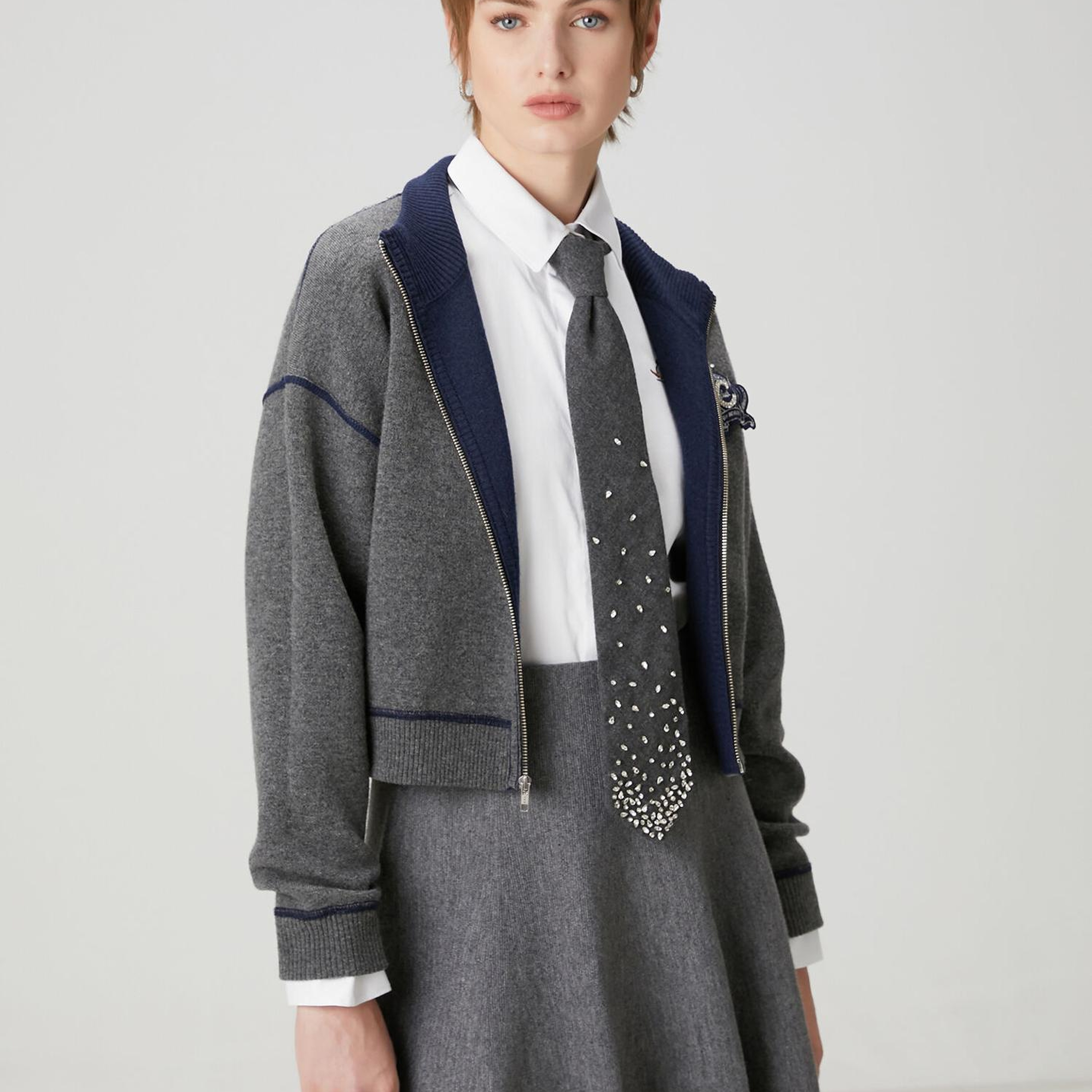 Beymen Club Kadın Gri Lacivert İşlemeli Logolu Hırka