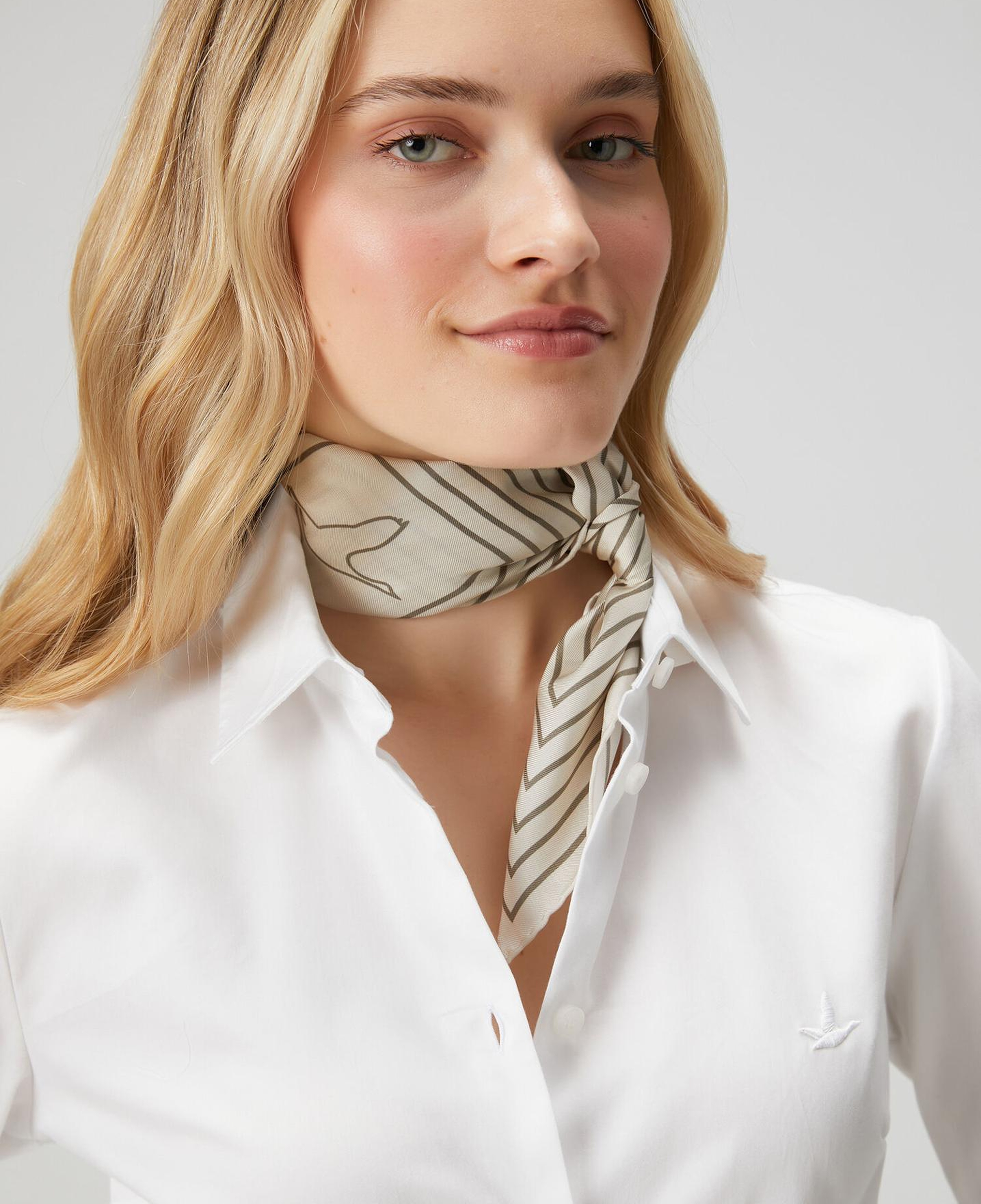 Beymen Club Kadın Slim Fit Non-Iron Kırık Beyaz Gömlek