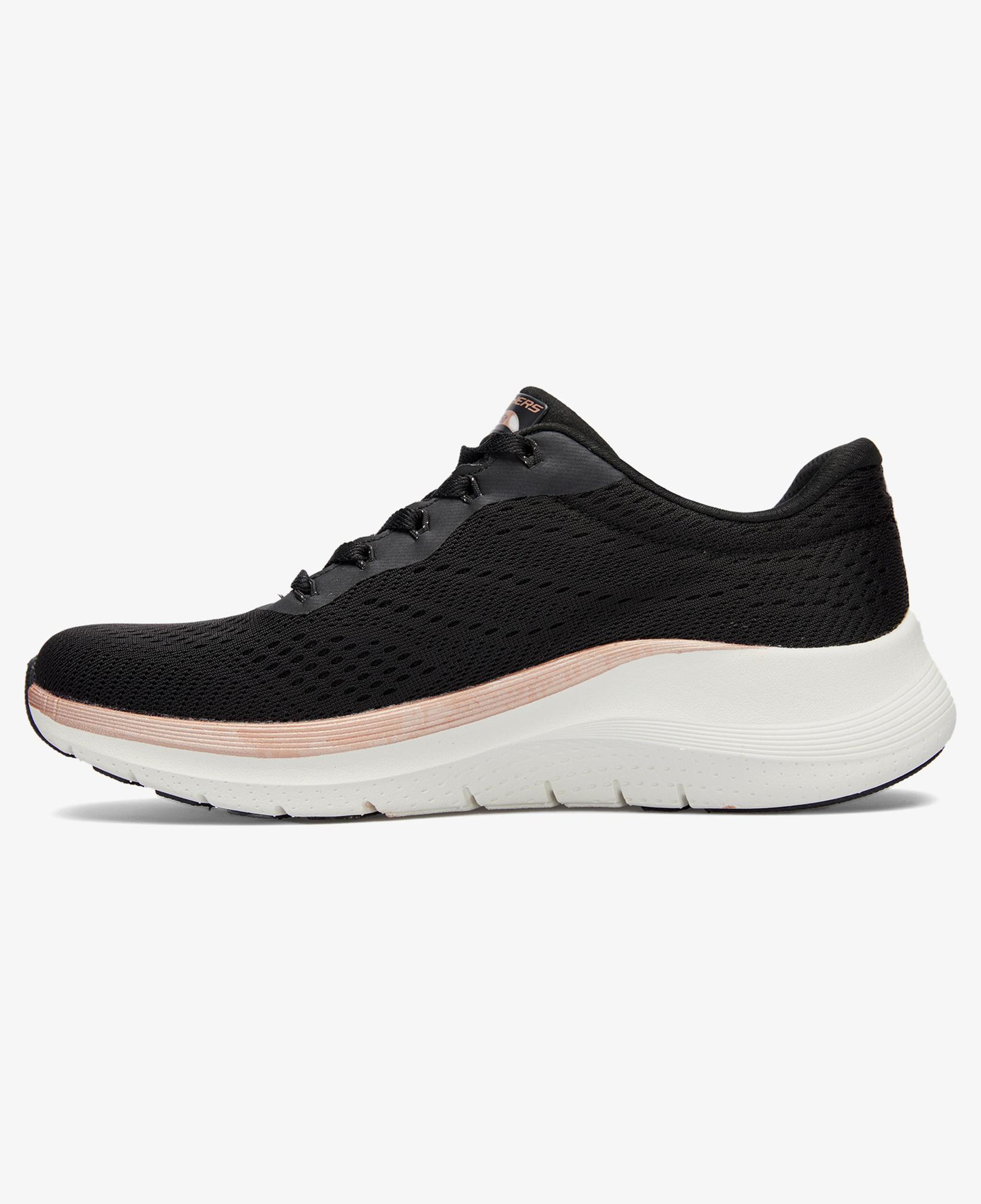 Skechers Arch Fit 2.0 Glow the Distance Kadın Siyah Spor Ayakkabı