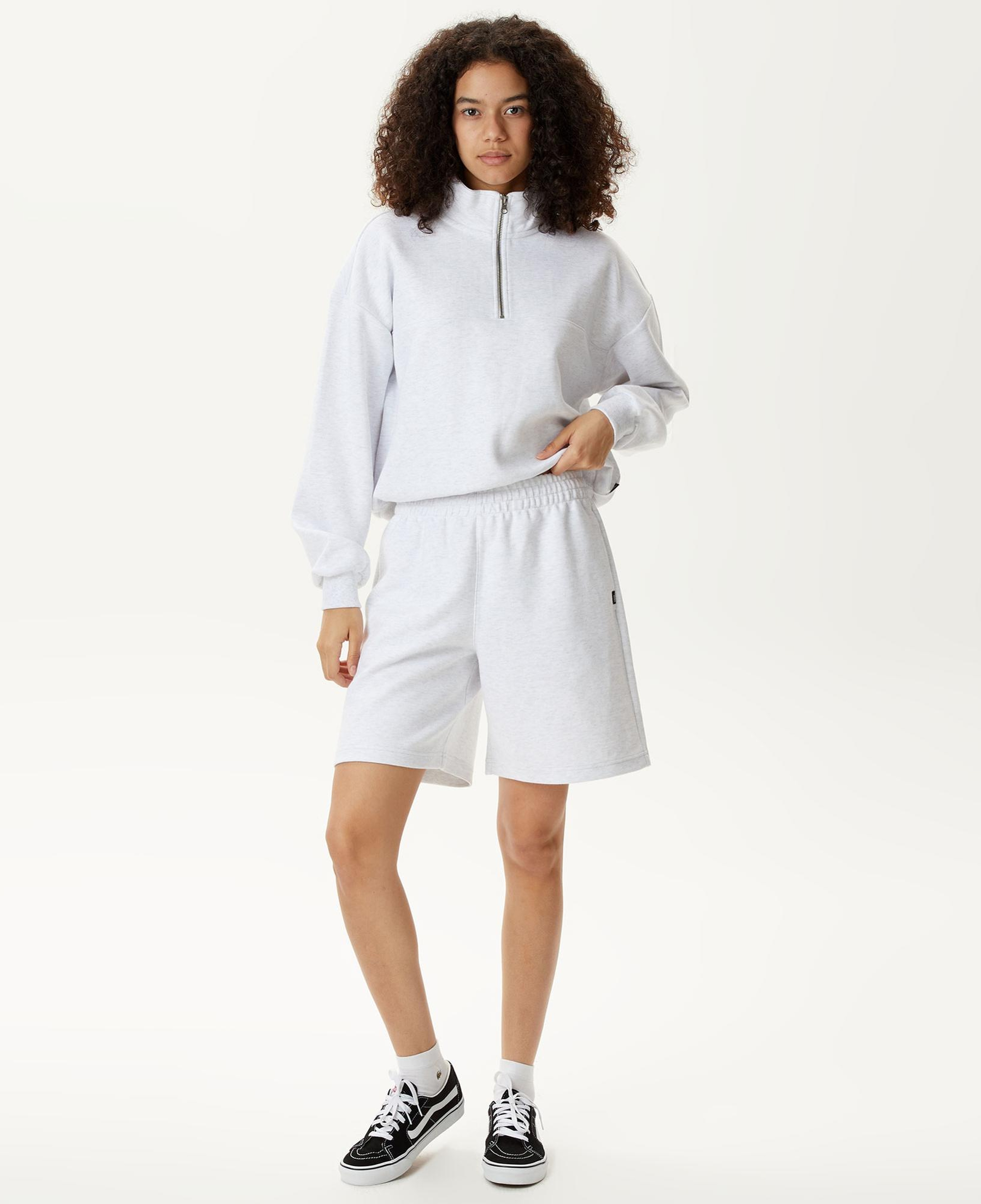 Vans Elevated Double Knit Relaxed Short Kadın Beyaz Şort