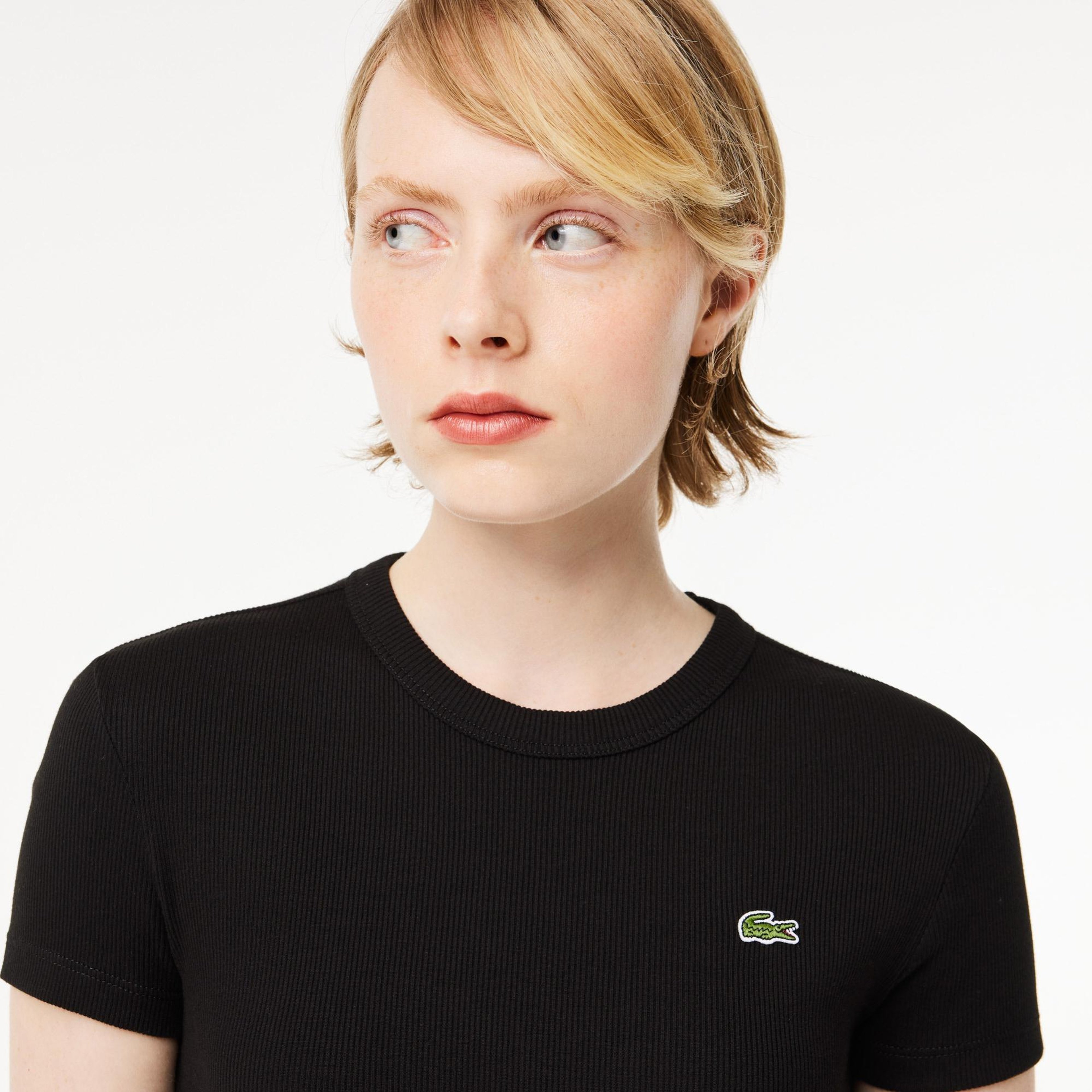 Lacoste Kadın Slim Fit Bisiklet Yaka Siyah T-Shirt